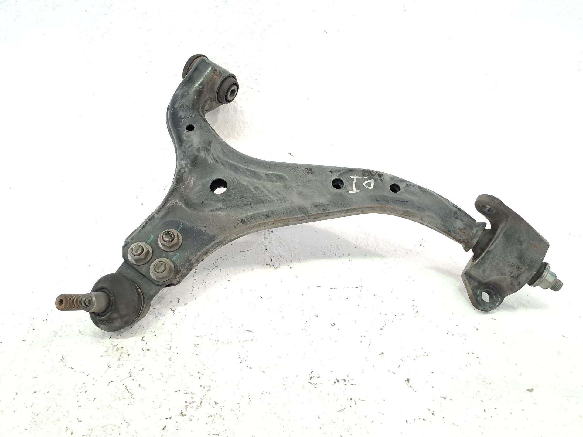 Front Left Lower Control Arm MG HS