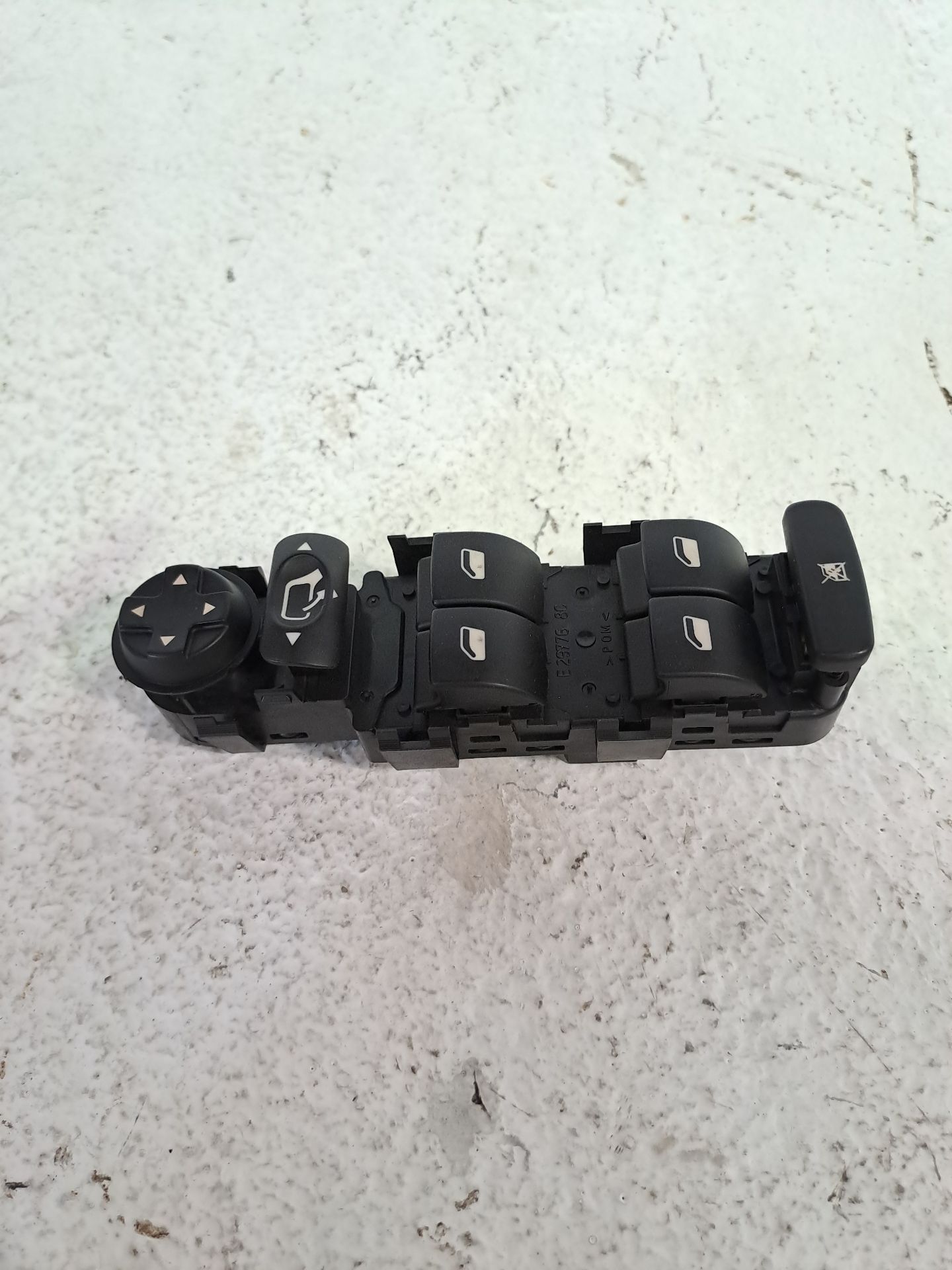 Comando vidro elétrico dianteiro esquerdo PEUGEOT 207
