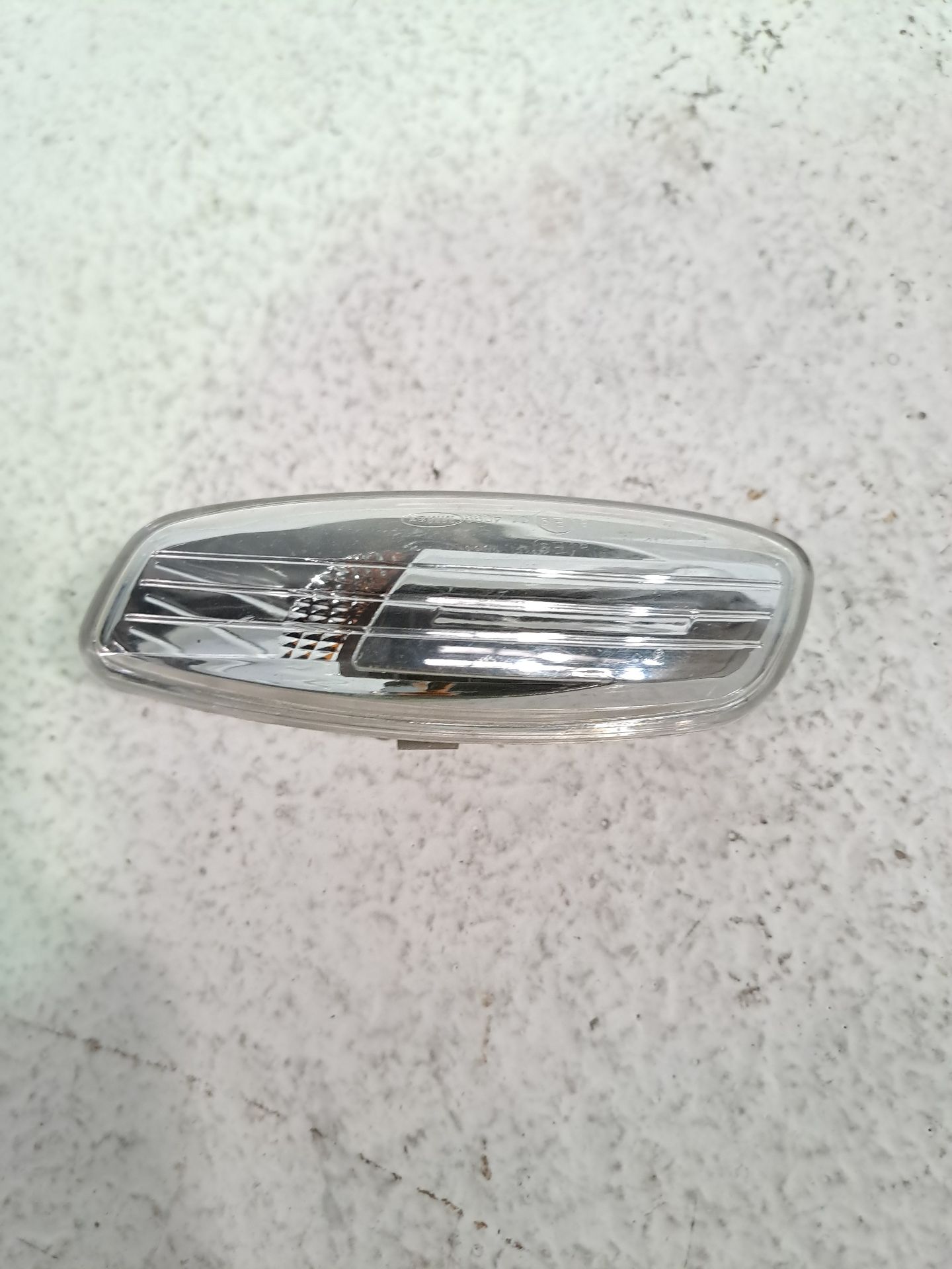 Feu latéral gauche PEUGEOT 207