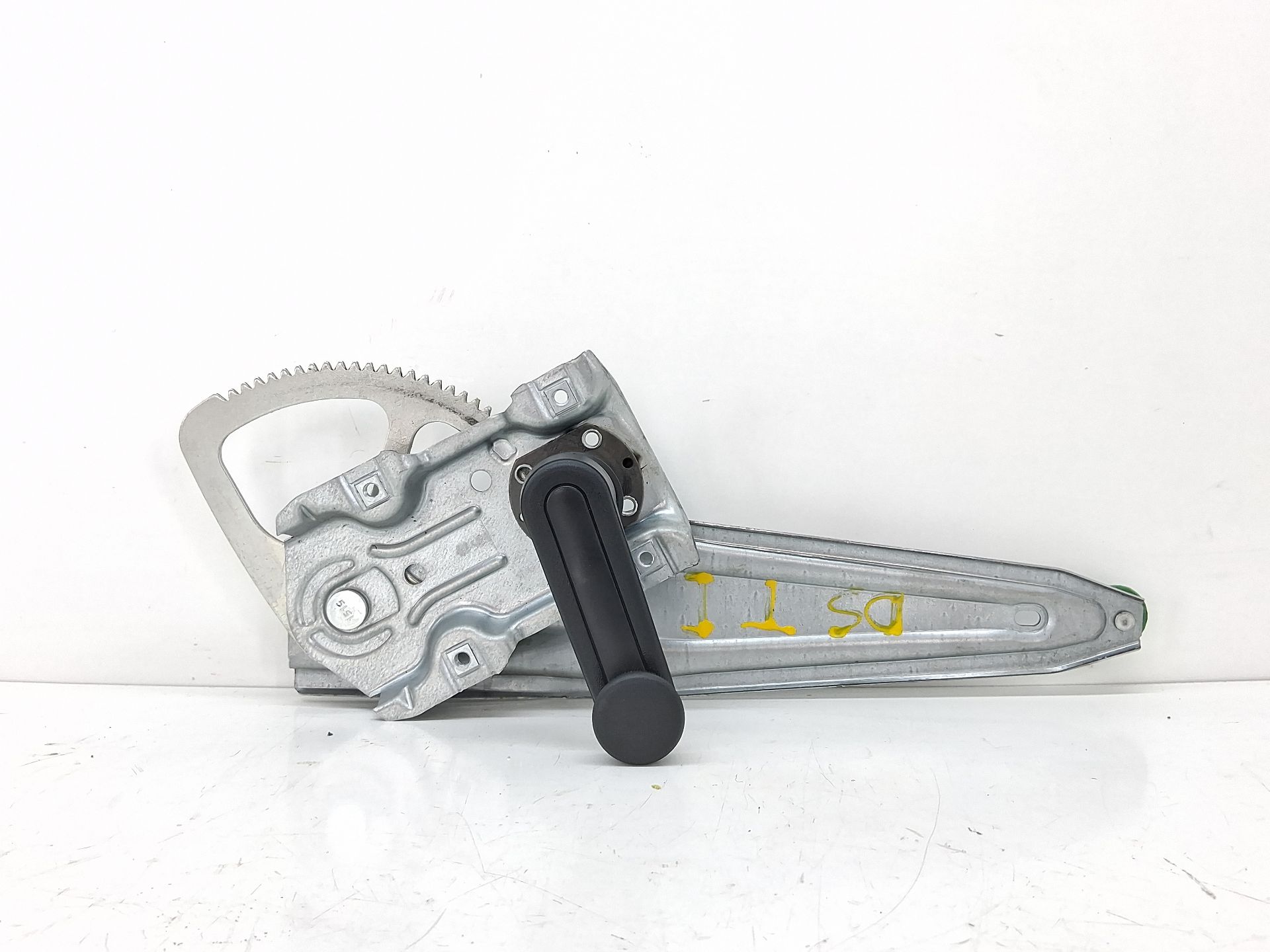 Rear left window regulator TOYOTA YARIS
