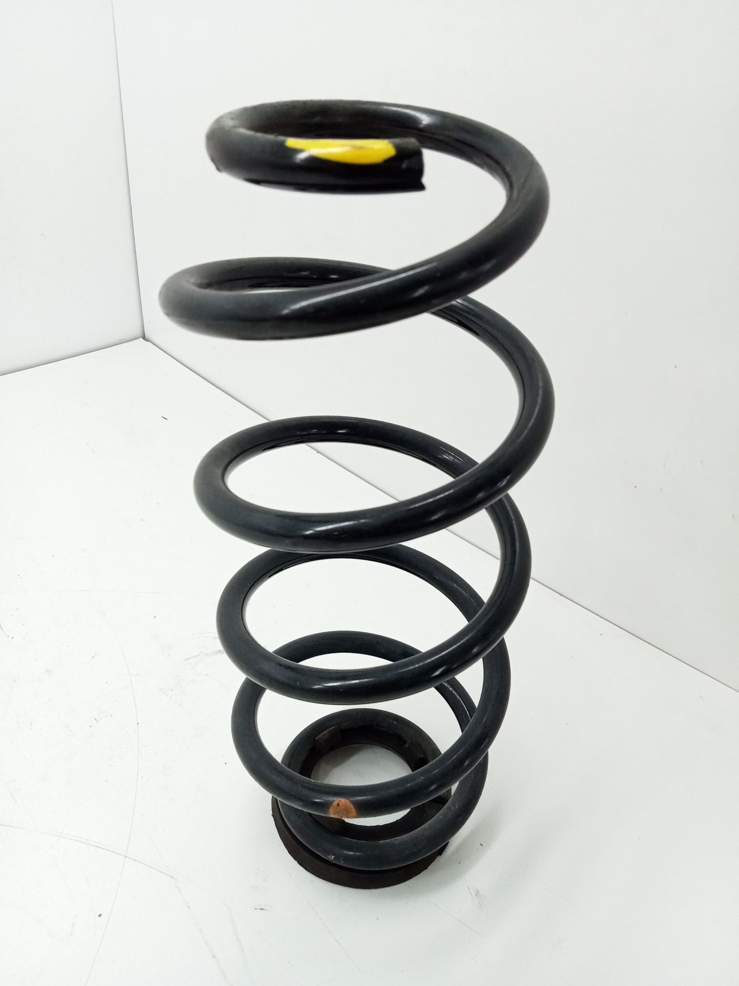 Stoßdämpferfeder TOYOTA YARIS
