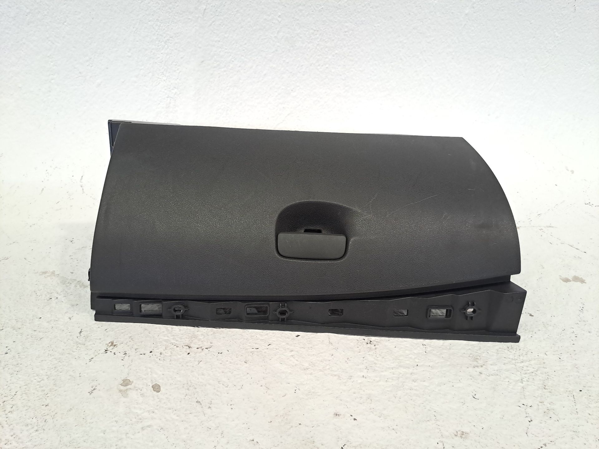Vano portaoggetti RENAULT MEGANE III HATCHBACK (BZ0/1_, B3_)