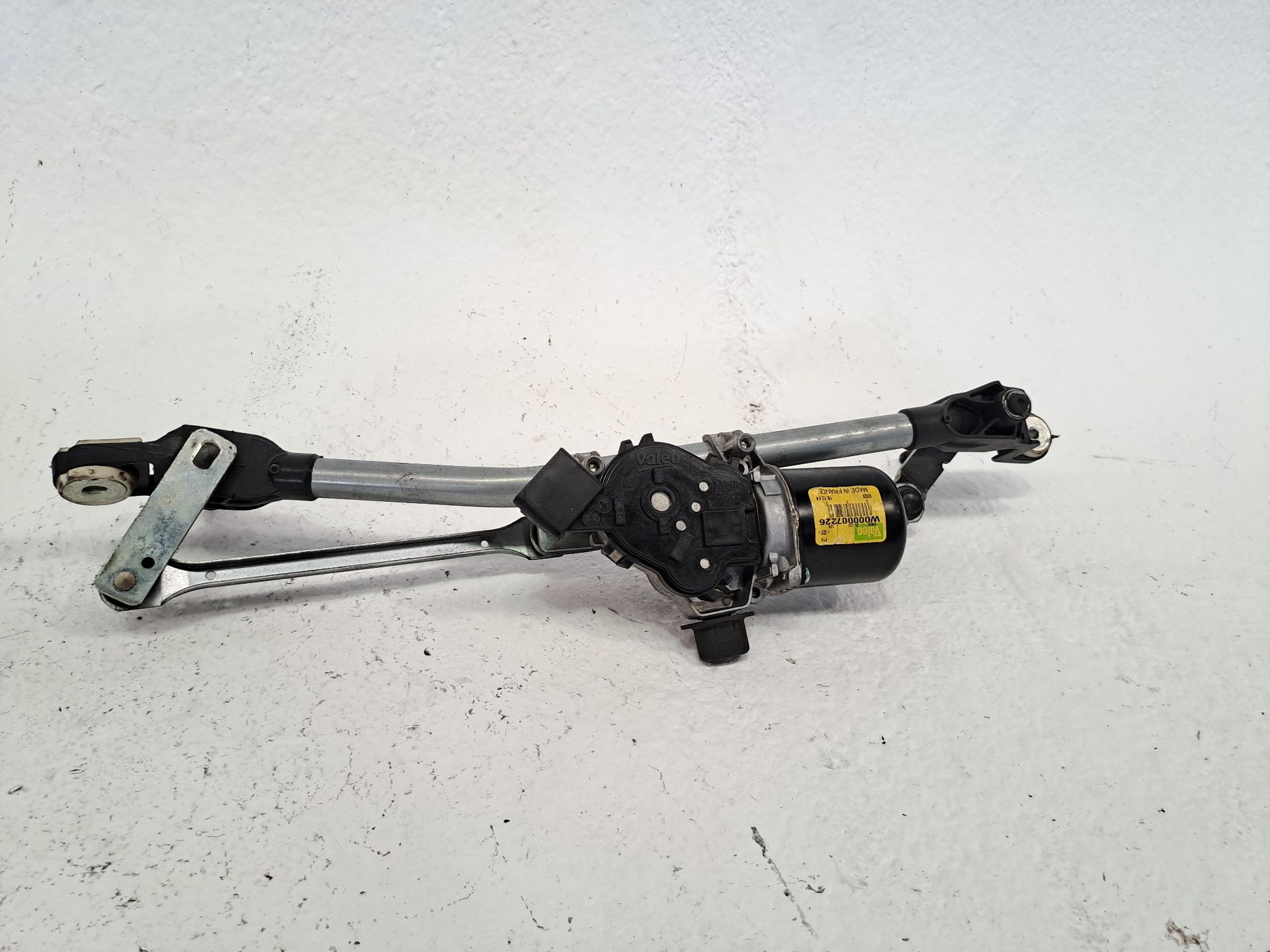 Scheibenwischermotor vorne RENAULT MEGANE III HATCHBACK (BZ0/1_, B3_)