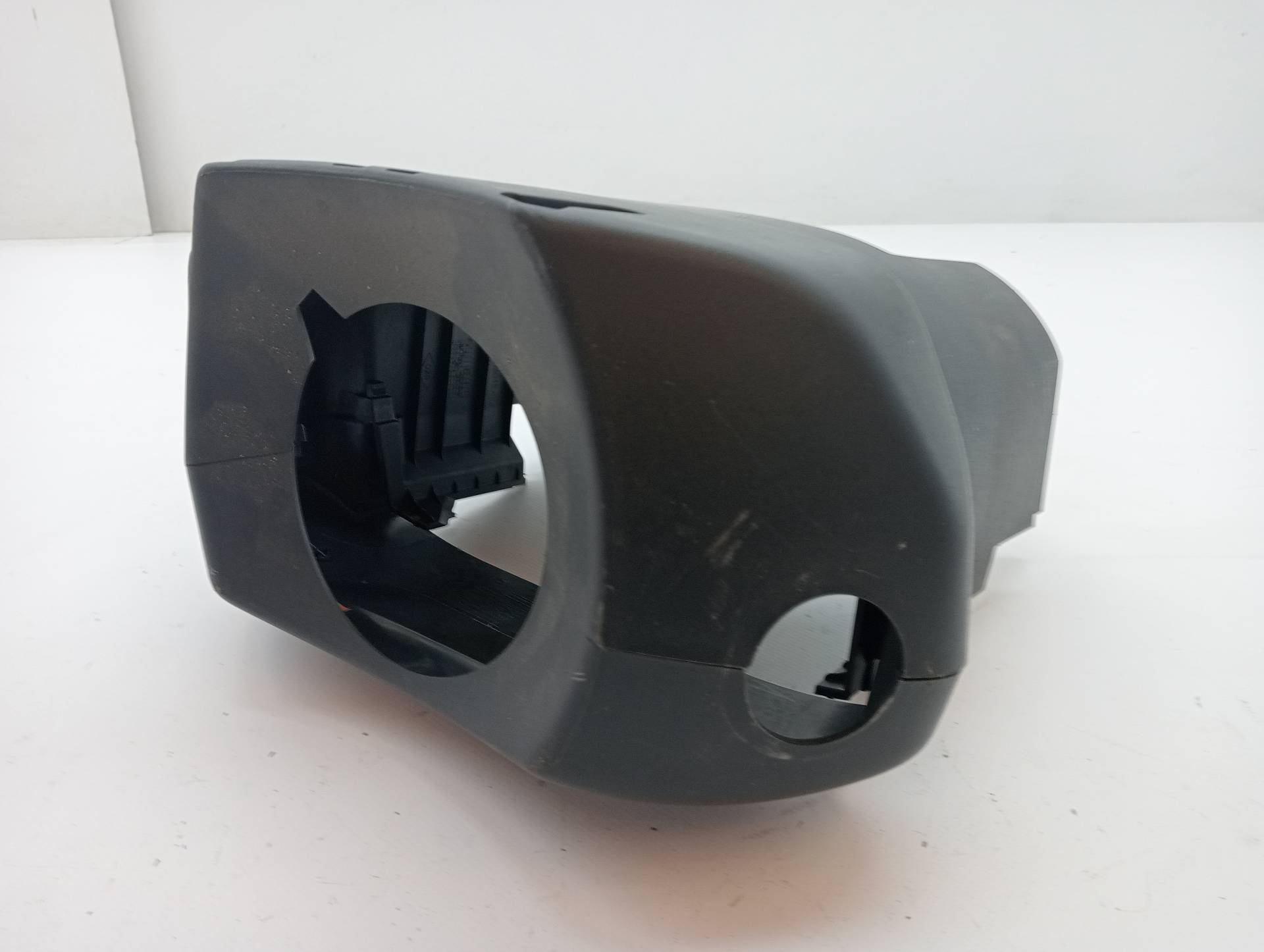 Garniture plastique RENAULT MEGANE IV GRANDTOUR