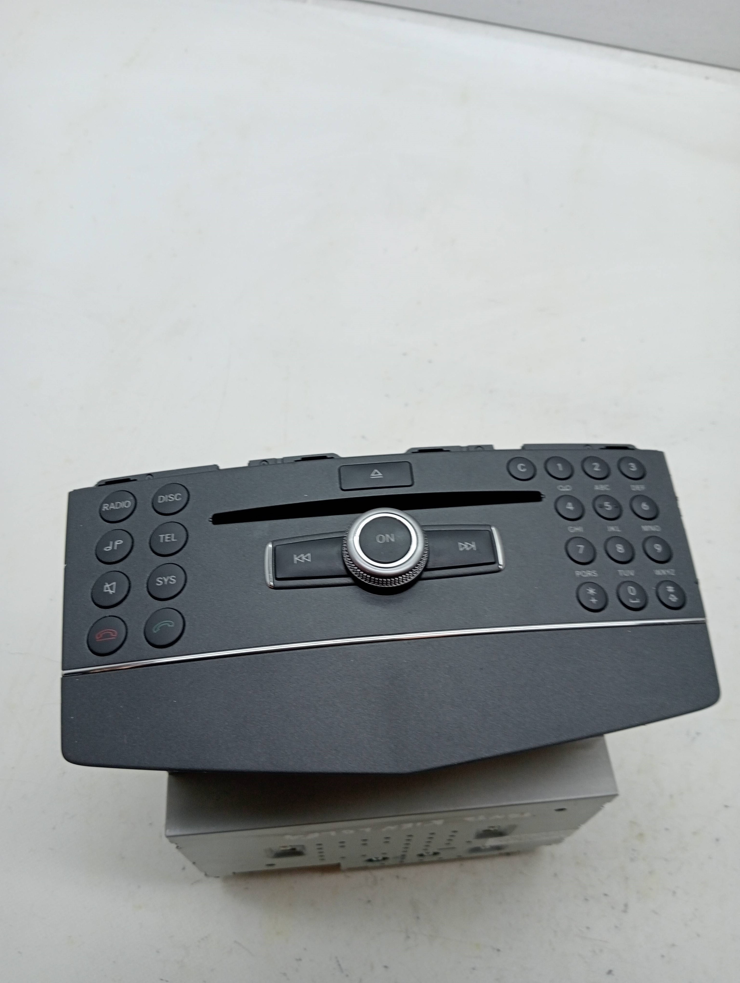 Audiosystem / CD-Radio MERCEDES-BENZ CLASE C (W204) LIM.