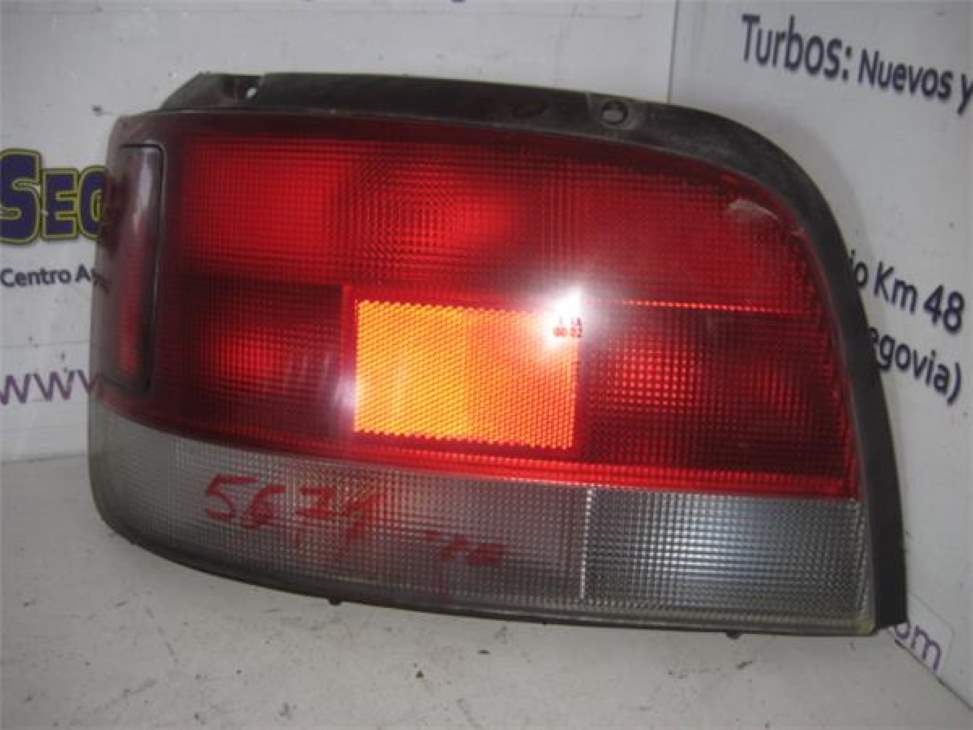 Heckleuchte links SUZUKI BALENO BERLINA SY (EG)