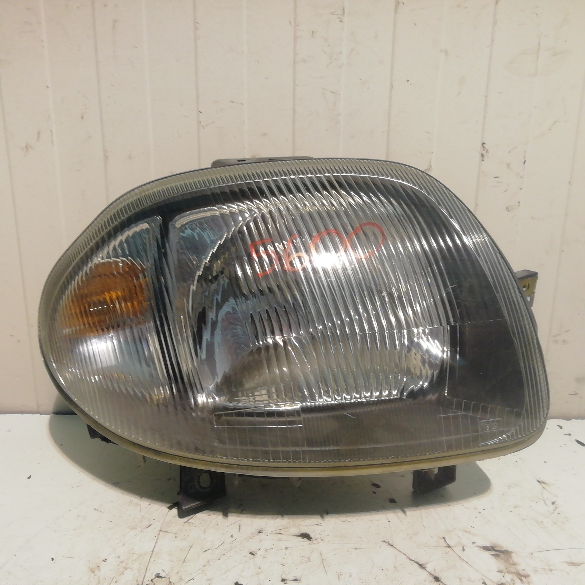 Scheinwerfer rechts RENAULT CLIO II FASE II (B/CB0)