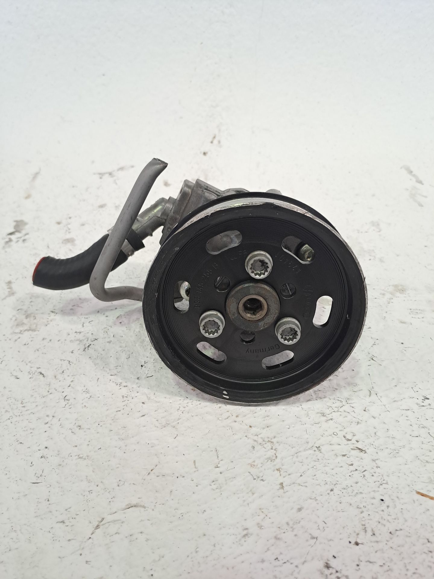 Pompe direction assistée AUDI A4 AVANT (8K5) (2008)
