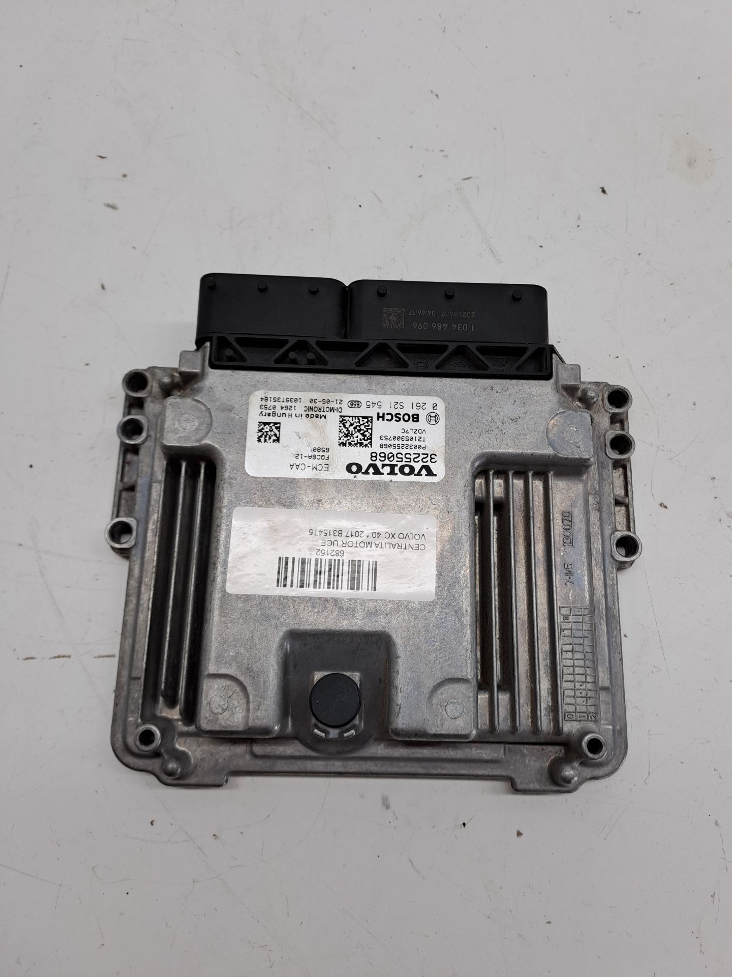 Calculateur moteur VOLVO XC 40