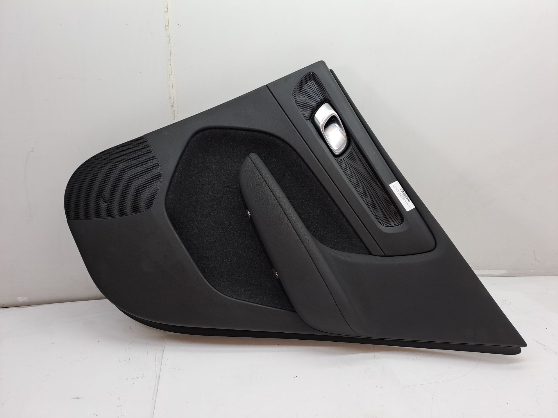 GUARNECIDO PUERTA TRASERA DERECHA VOLVO XC 40