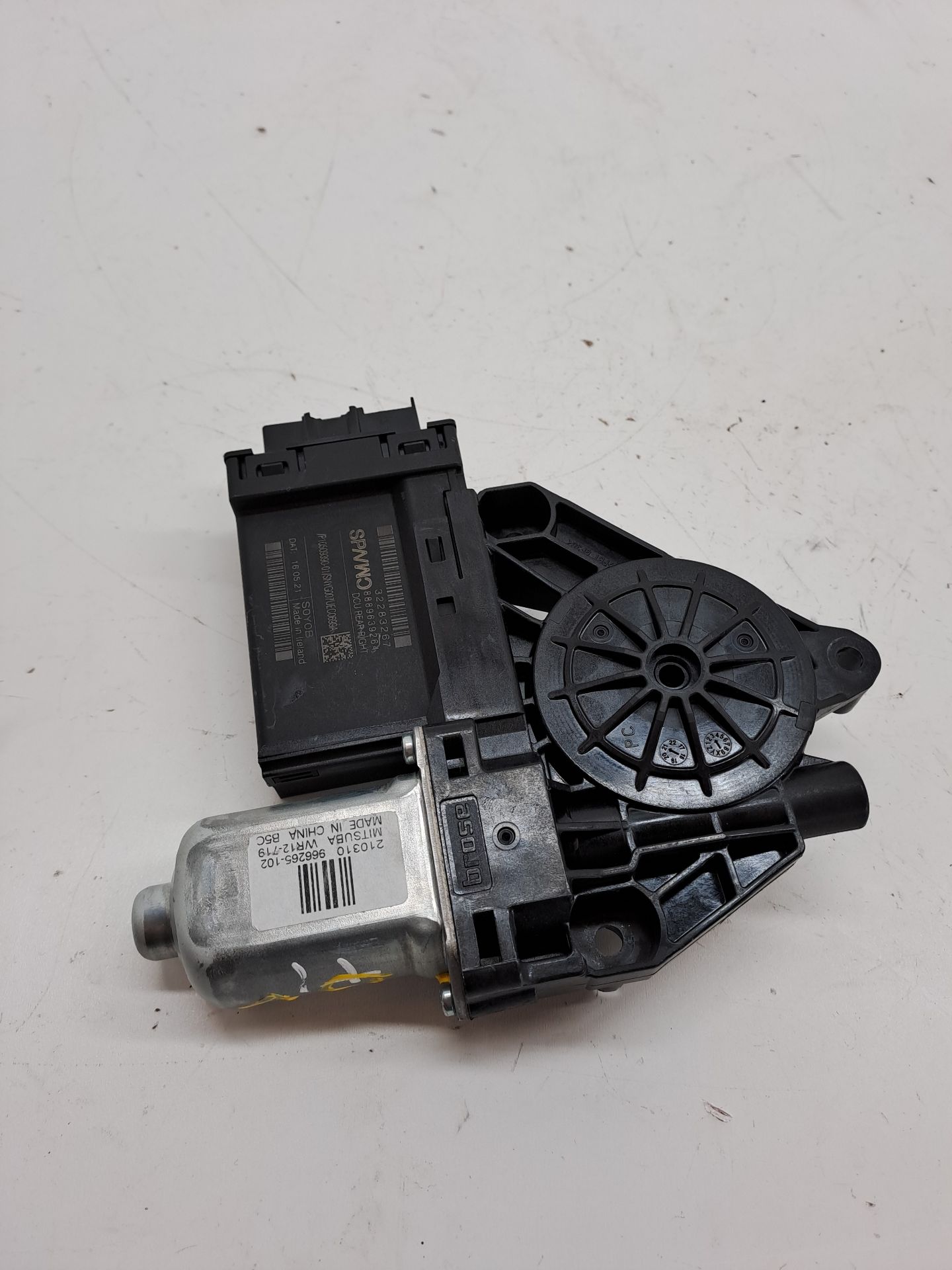 Motor vidro elétrico traseiro esquerdo VOLVO XC 40