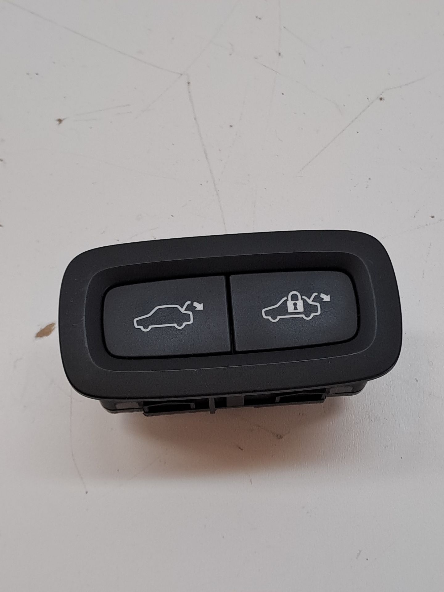 MANDO MULTIFUNCION VOLVO XC 40