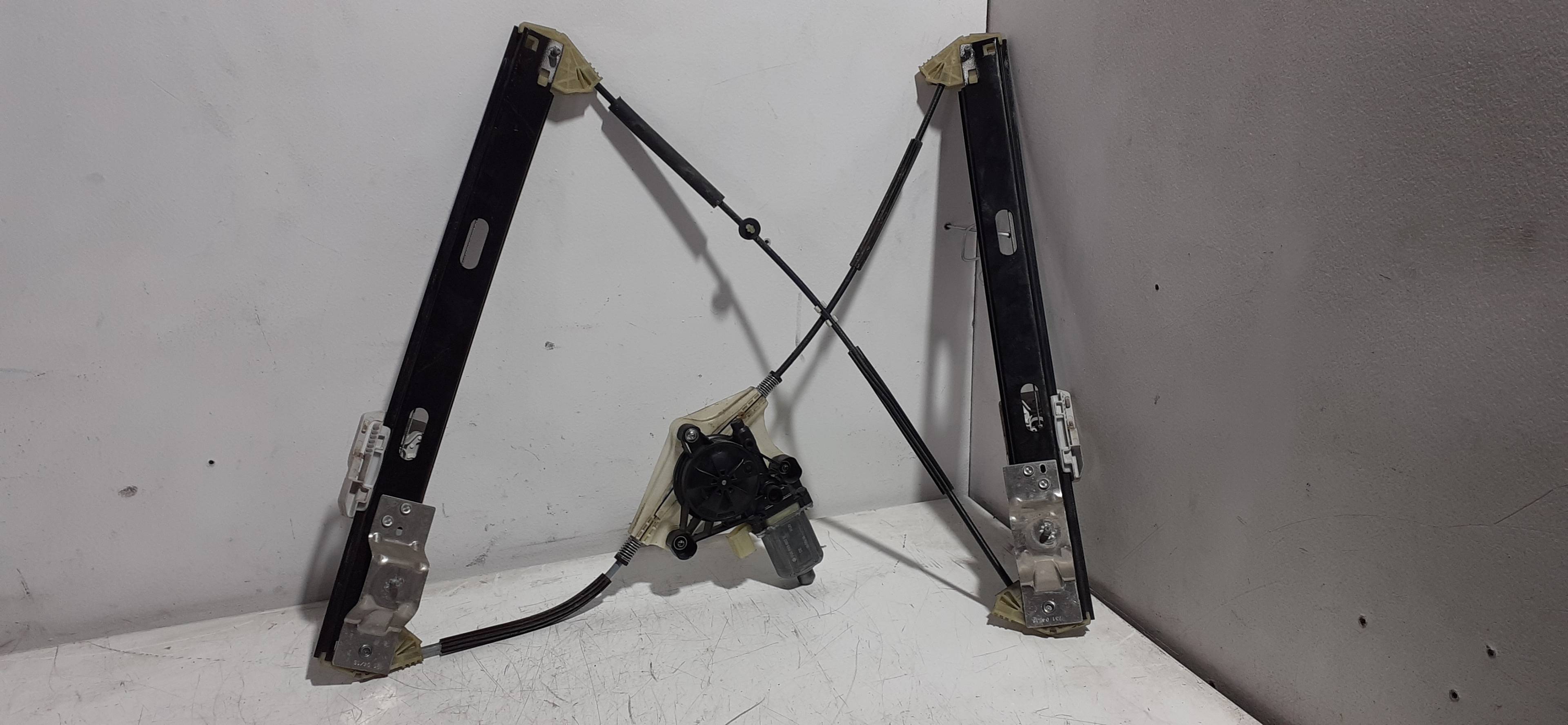 Fensterheber vorne rechts SEAT LEON (5F1)