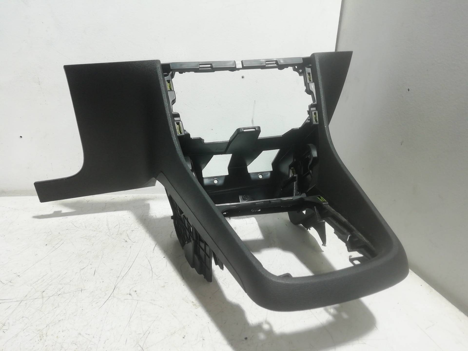 Console centrale SEAT LEON (5F1)