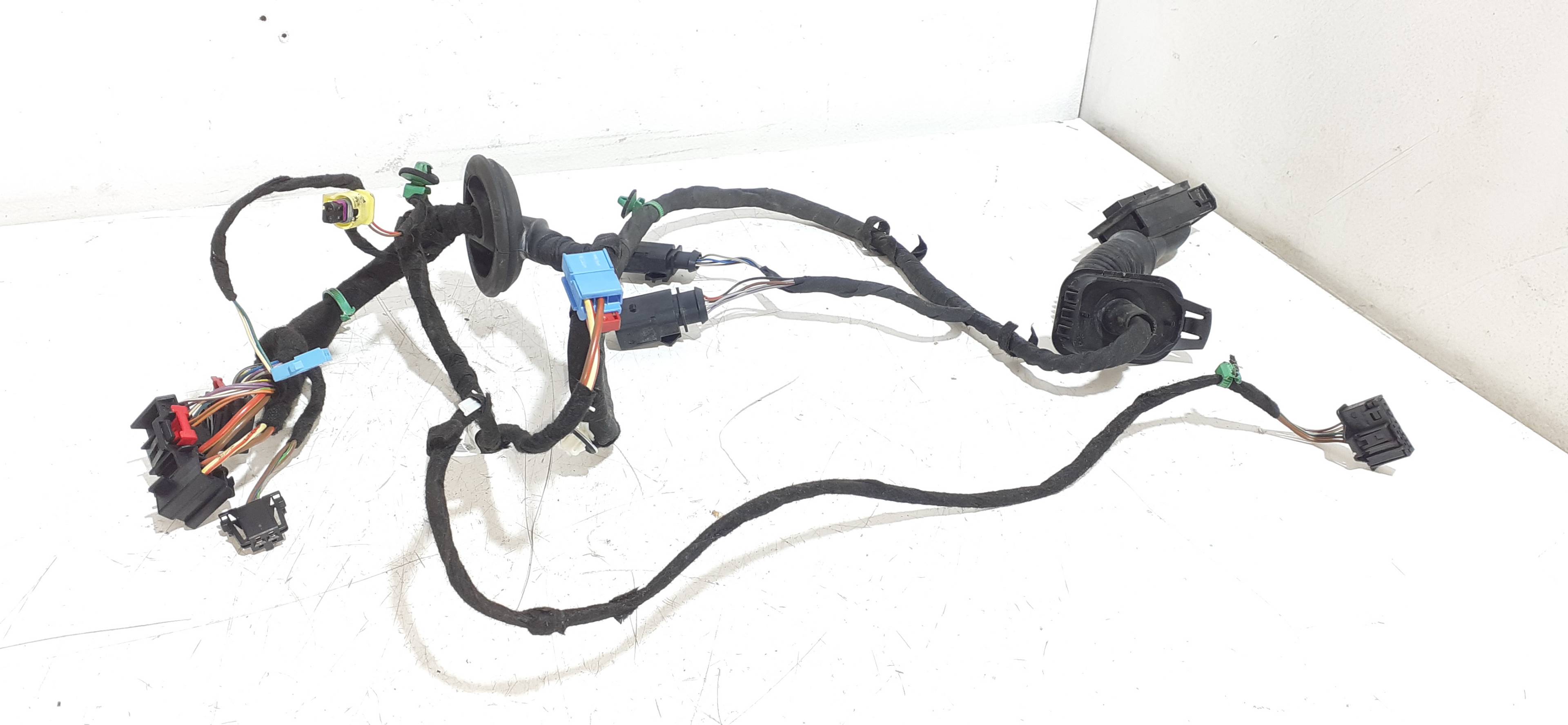 Front right door lock SEAT LEON (5F1)