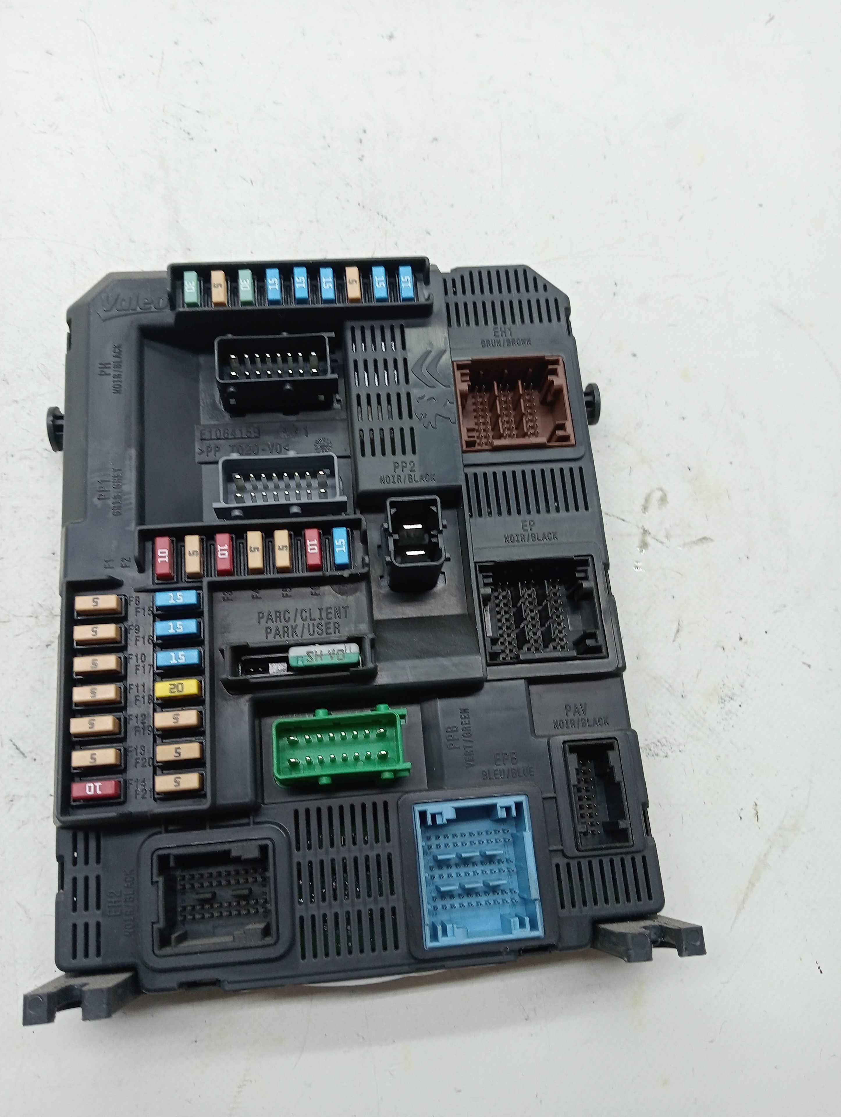 Relay/Fuse box CITROEN C-ELYSÉE
