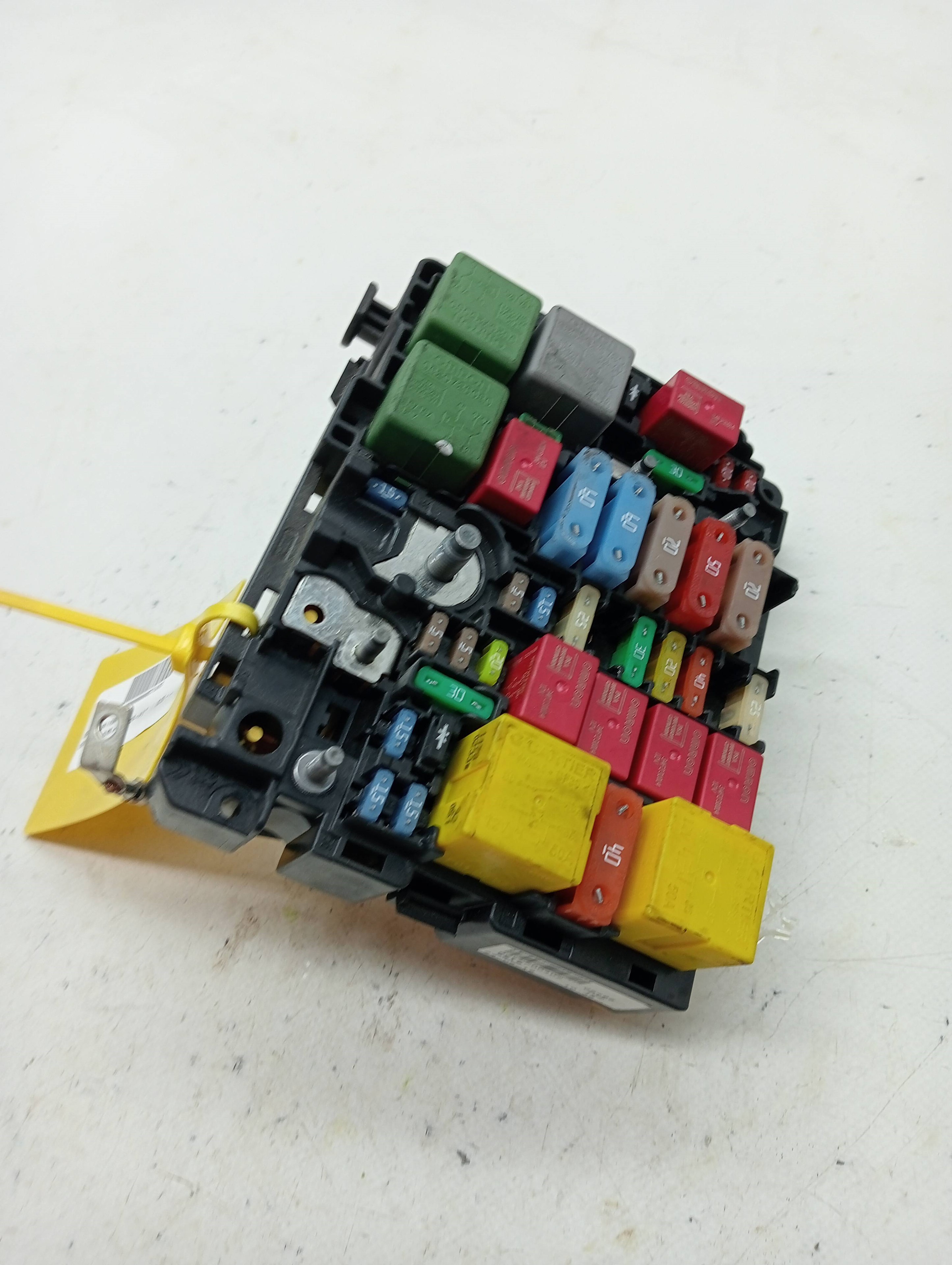 Relay/Fuse box CITROEN C-ELYSÉE