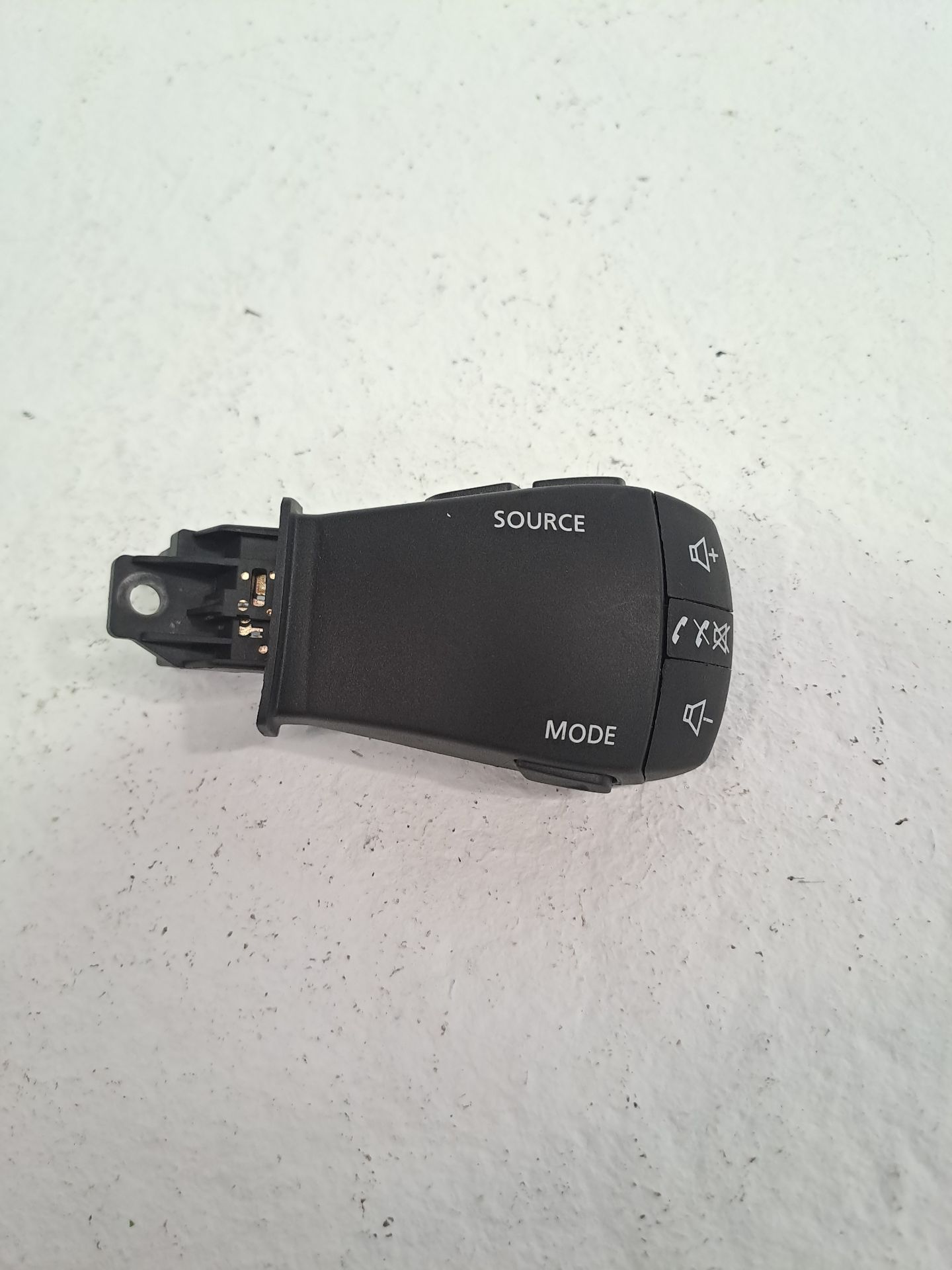 Comando multifunções DACIA SANDERO III