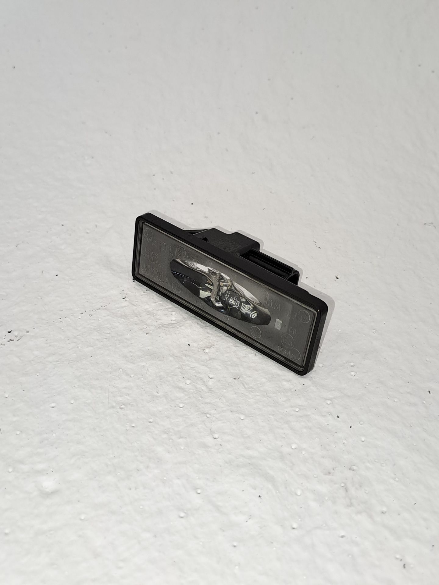 Éclairage de plaque DACIA SANDERO III