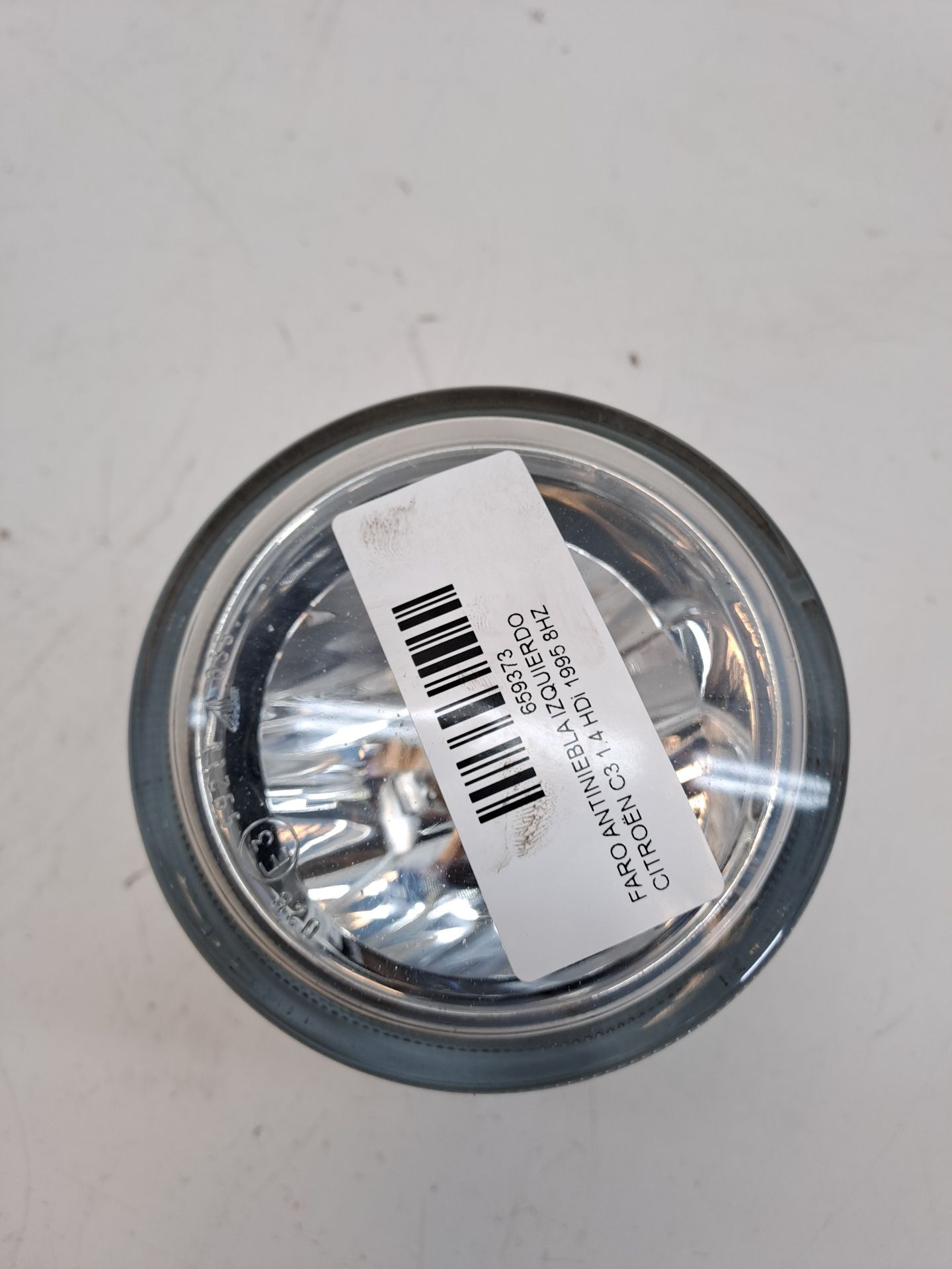 Farol de nevoeiro esquerdo CITROEN C3