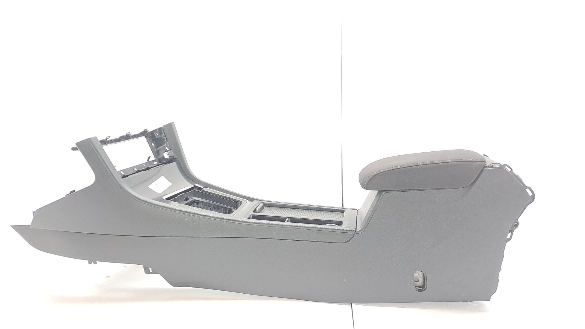 Centre console VOLKSWAGEN GOLF VI VARIANT (AJ5)