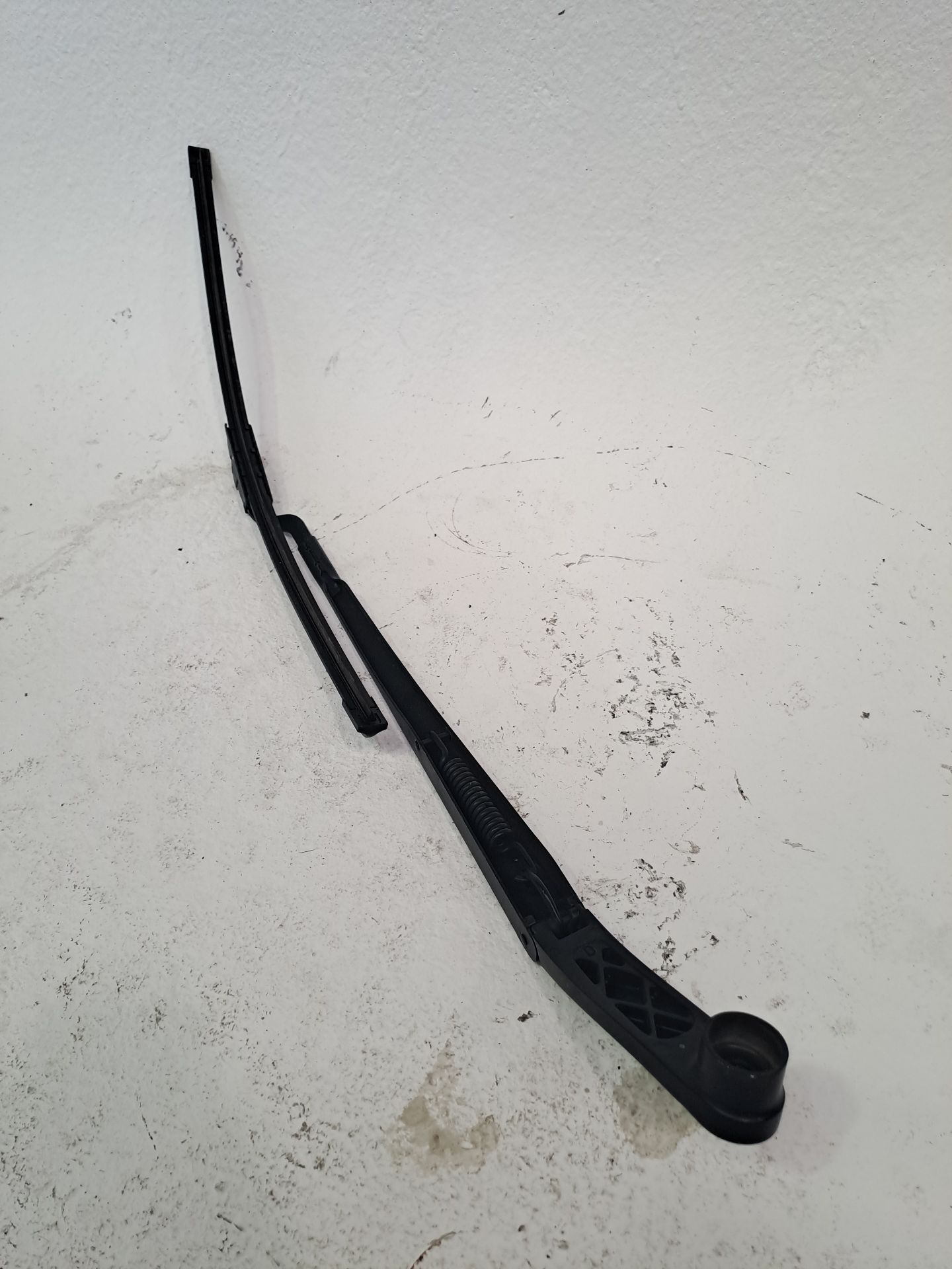 Front Left Wiper Arm HYUNDAI I30CW