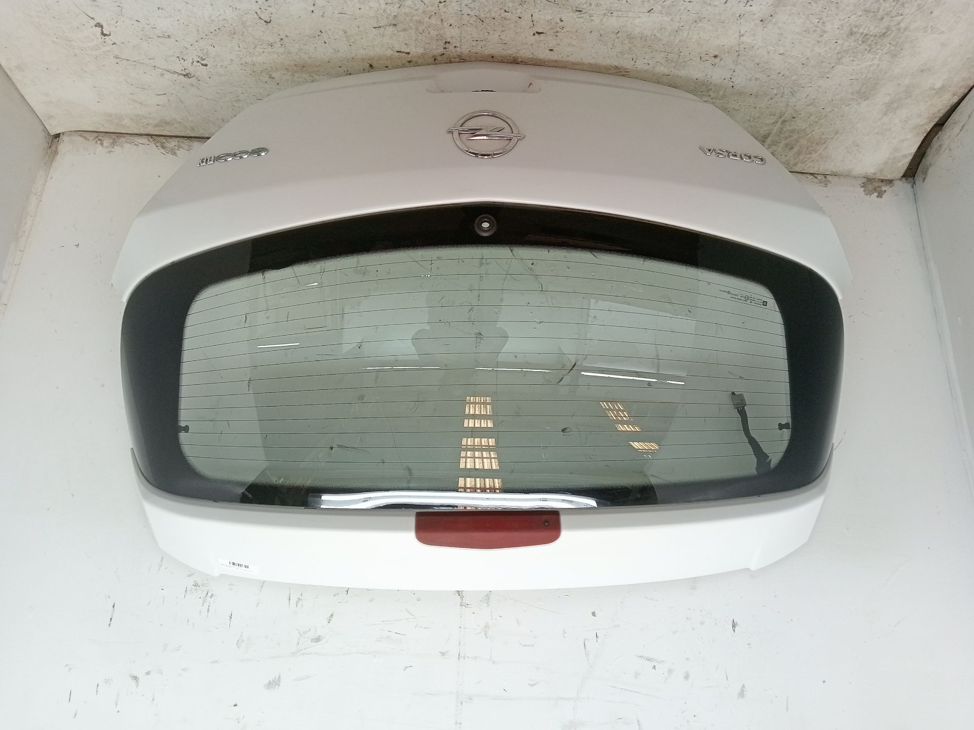 Tampa traseira OPEL CORSA D