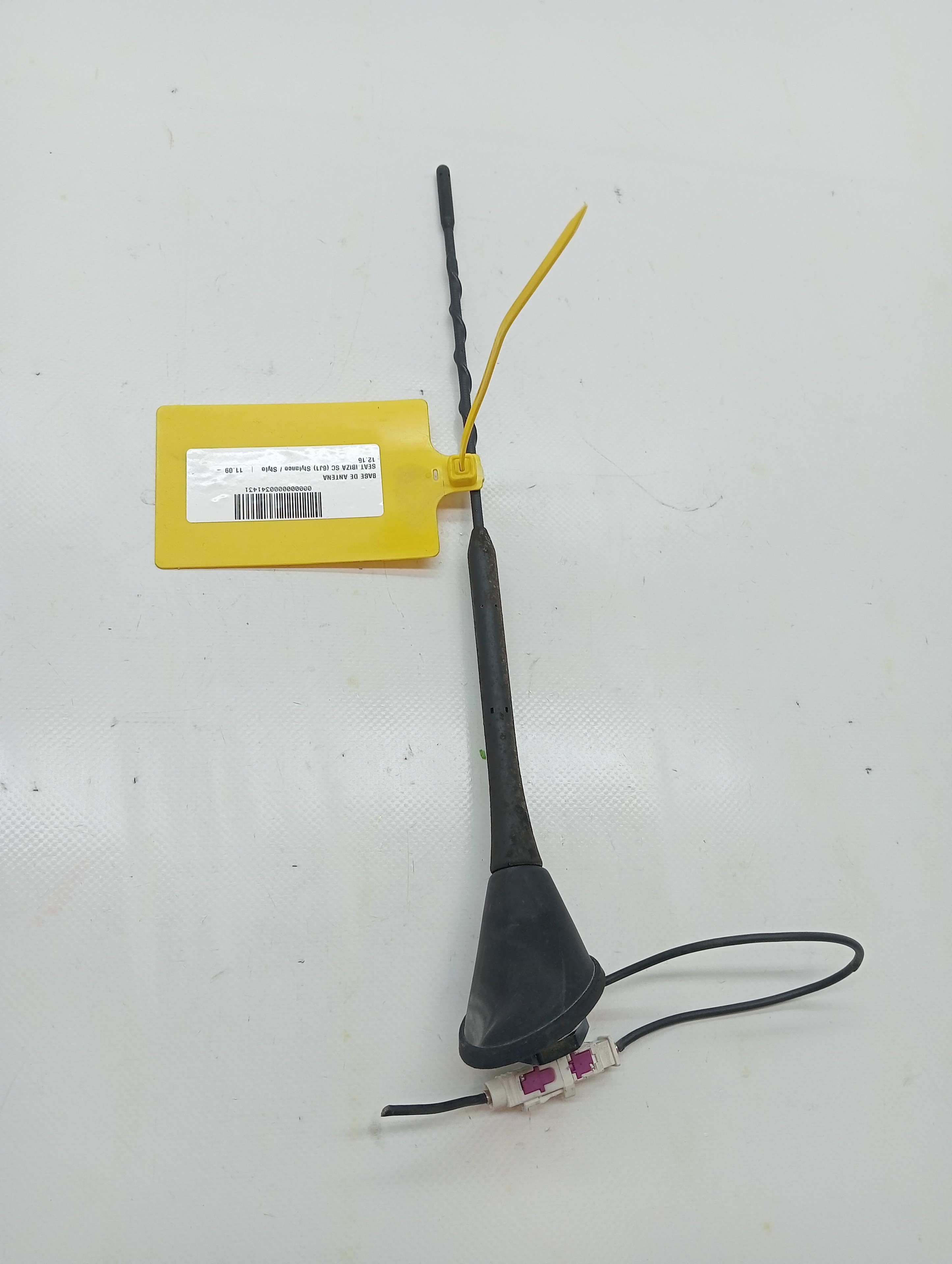 Embase d'antenne SEAT IBIZA SC (6J1)