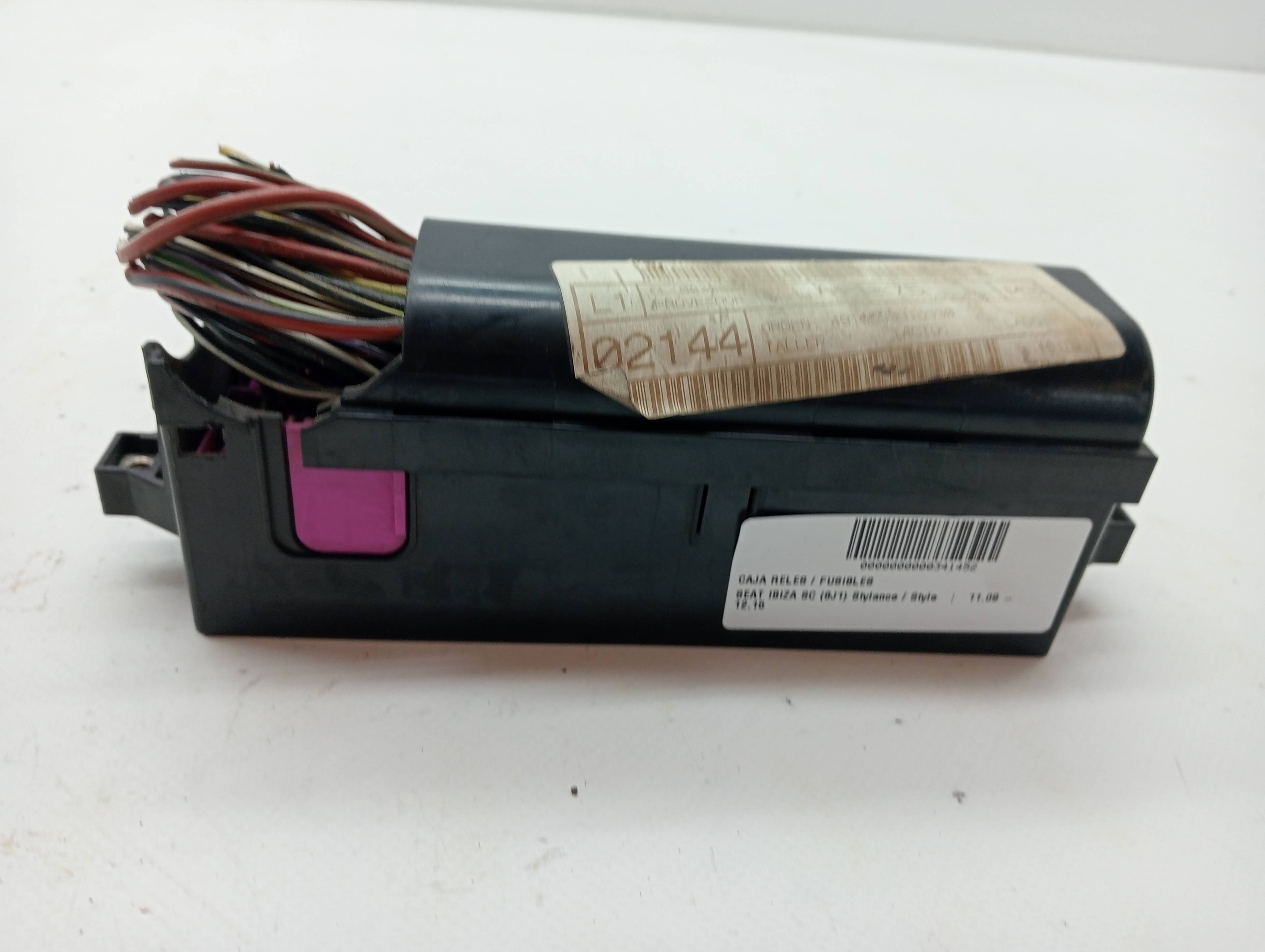 Boîtier relais/fusibles SEAT IBIZA SC (6J1)