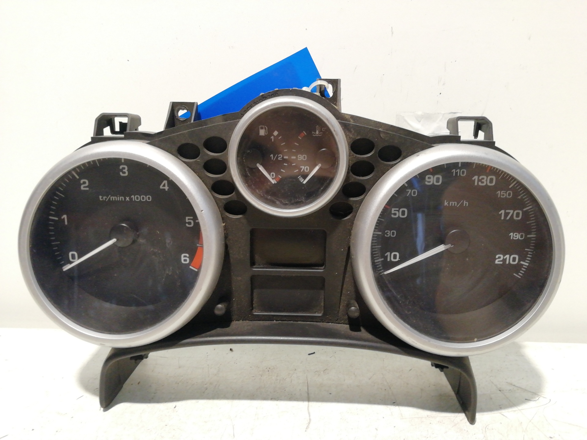 Instrument cluster PEUGEOT 207
