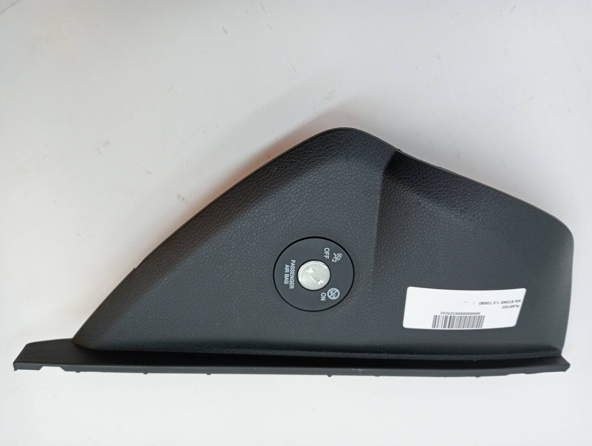 PLASTICO KIA STONIC