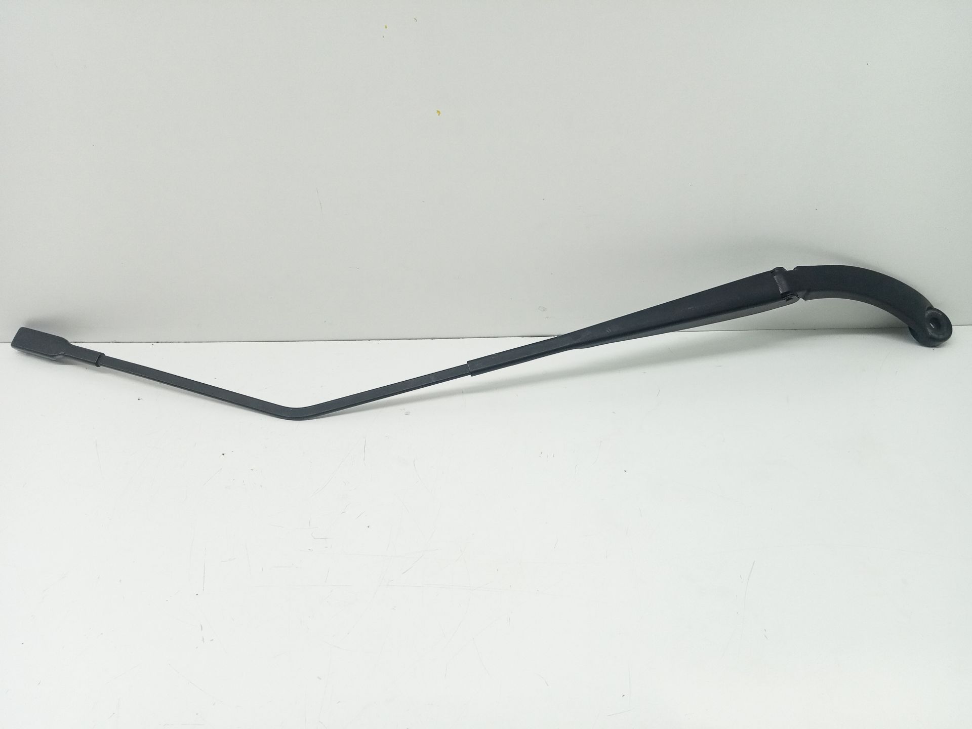 BRAZO LIMPIA DELANTERO DERECHO RENAULT CAPTUR