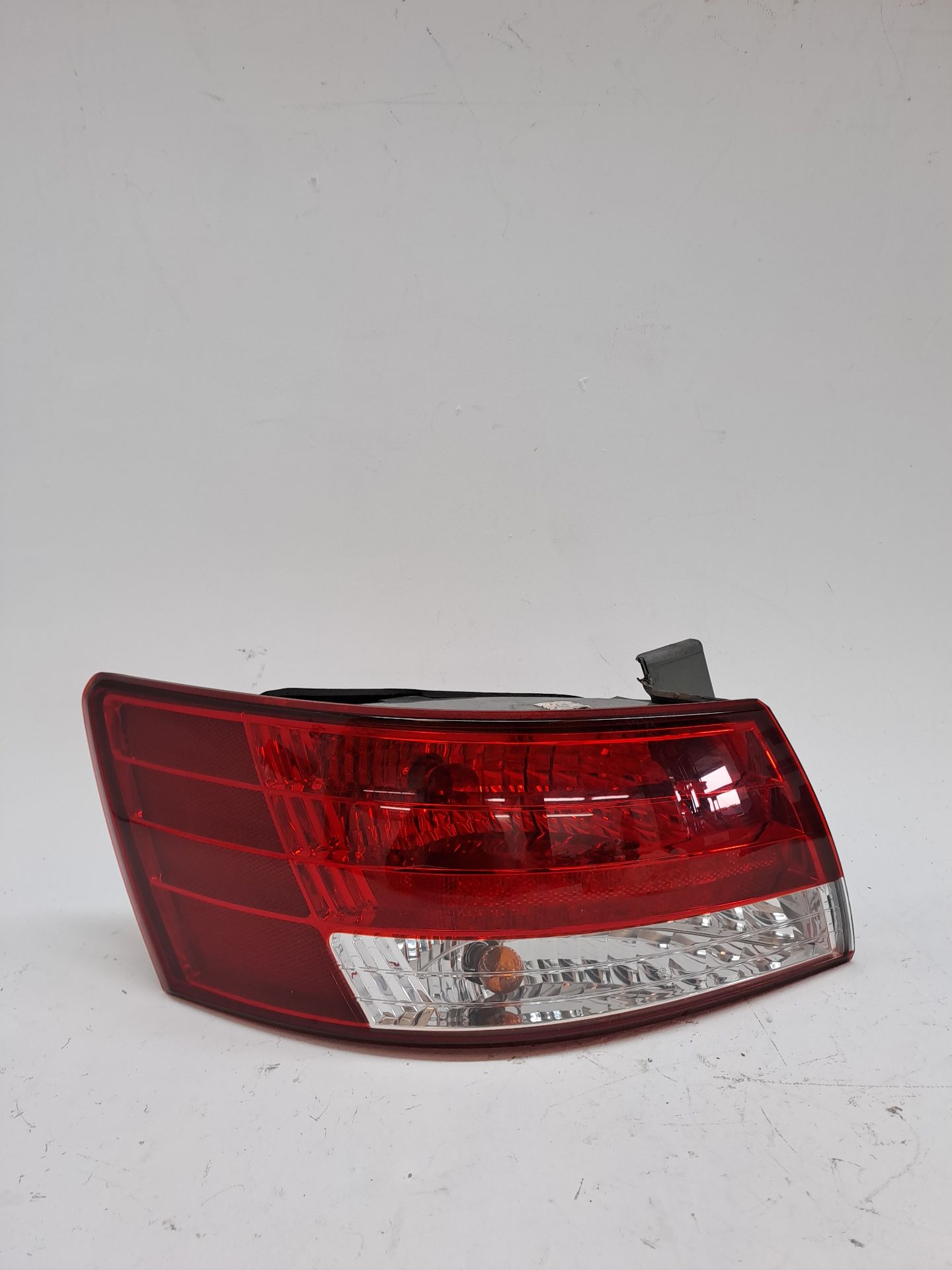 Rear Light Left HYUNDAI SONATA (NF)