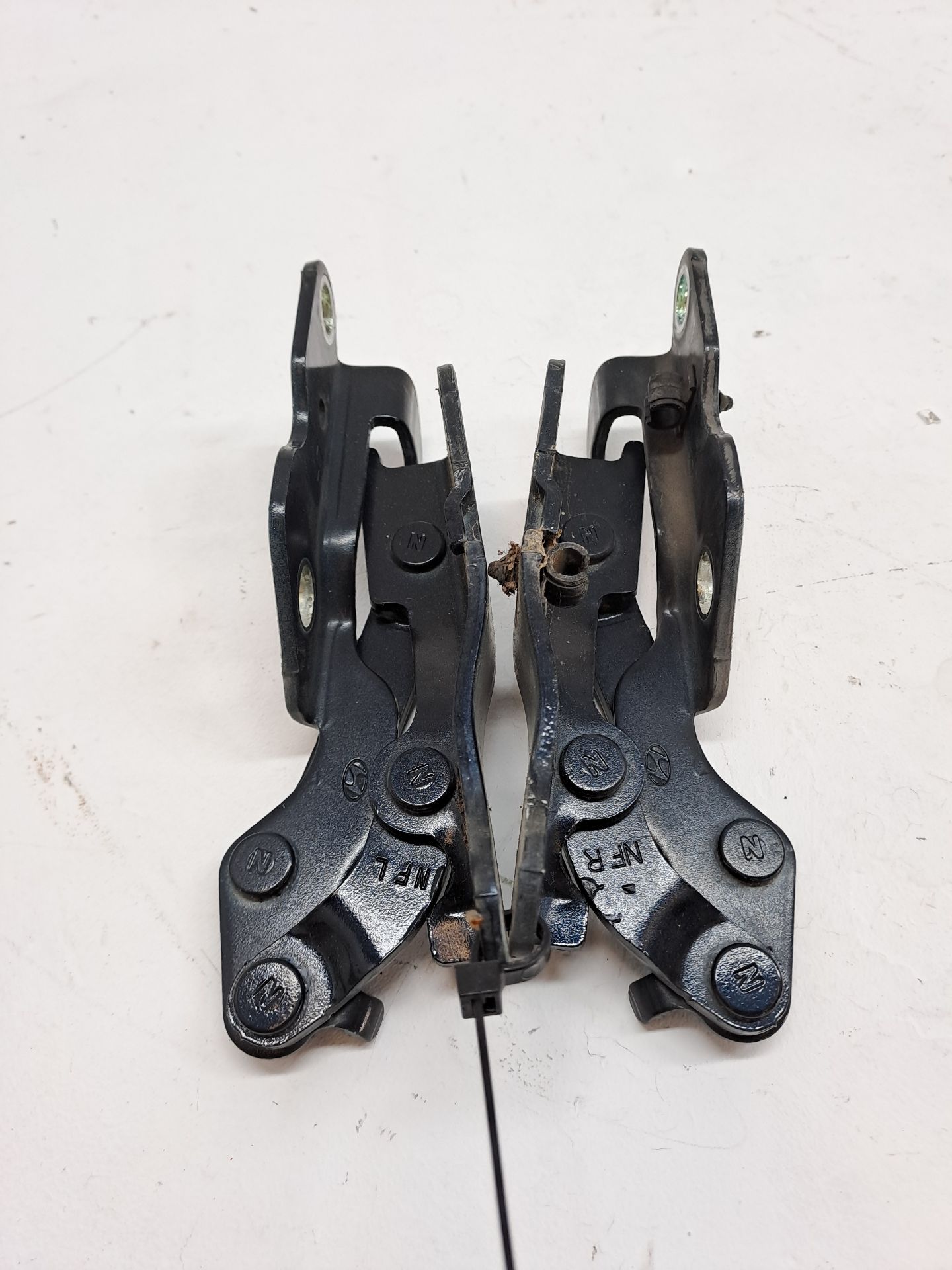 Sliding door support / guide HYUNDAI SONATA (NF)