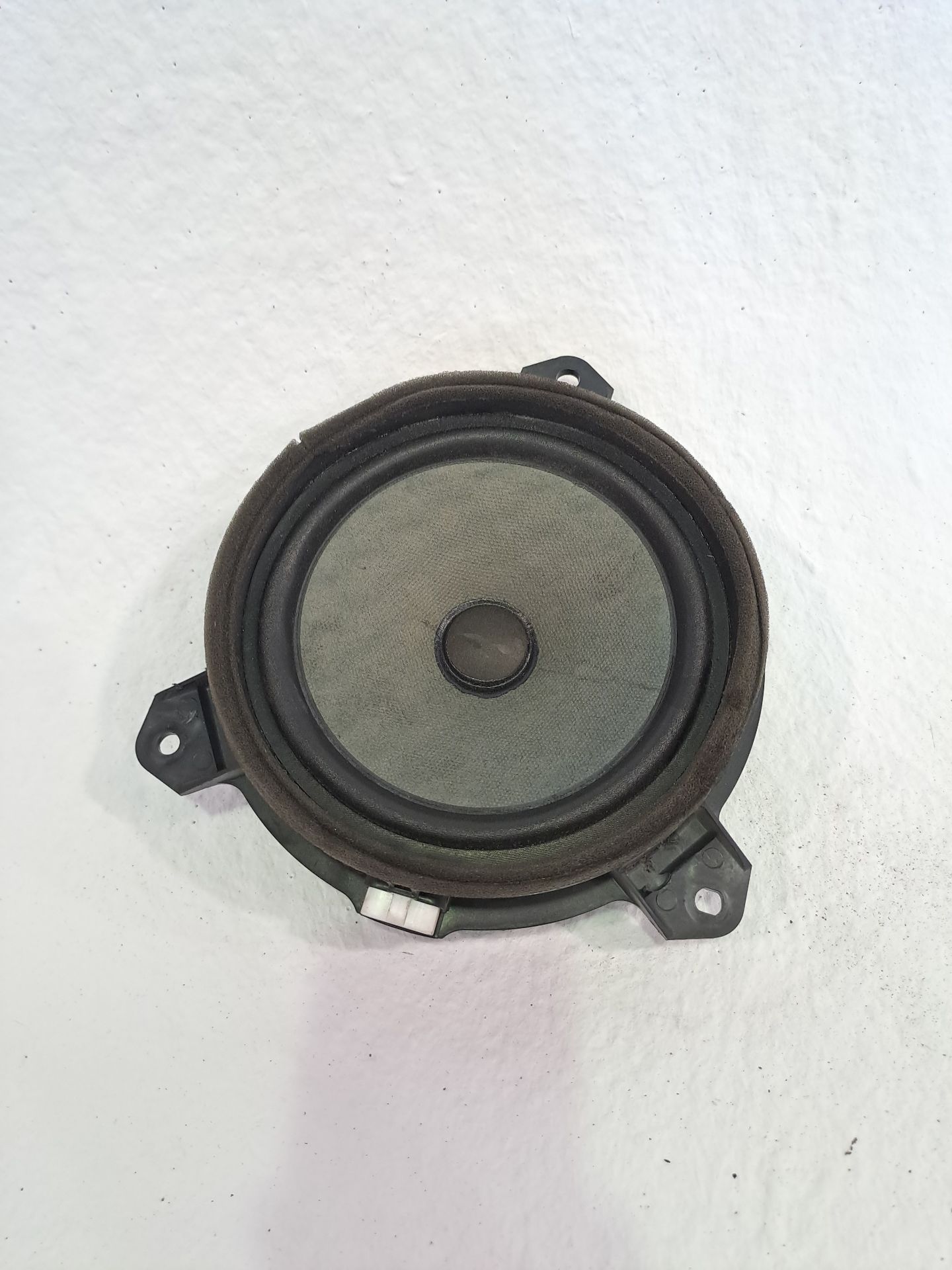 Speaker TOYOTA AVENSIS SEDÁN (_T27_)