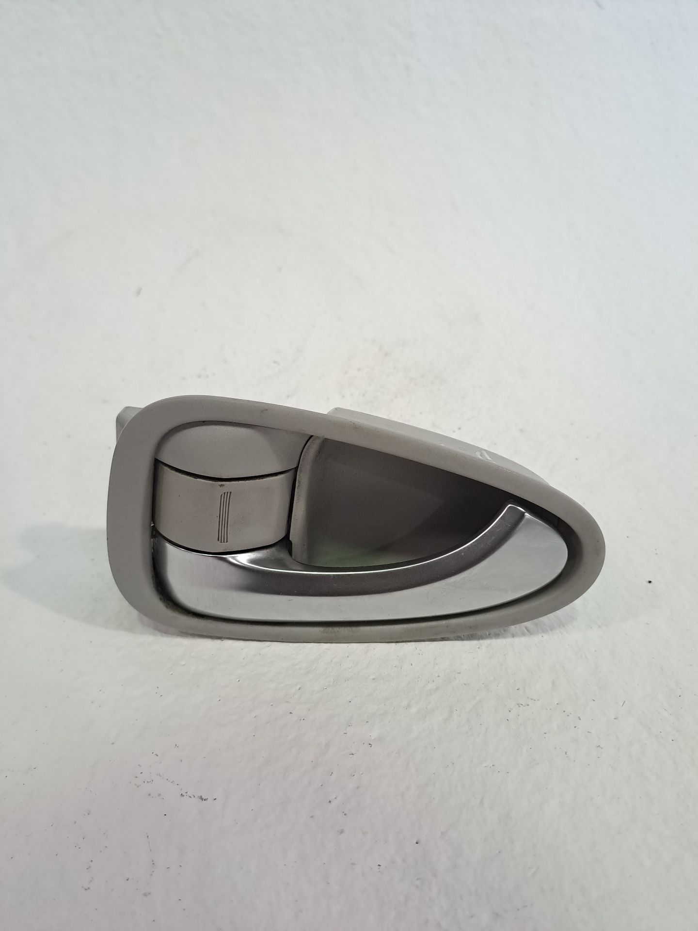 Front Left Interior Door Handle TOYOTA AVENSIS SEDÁN (_T27_)