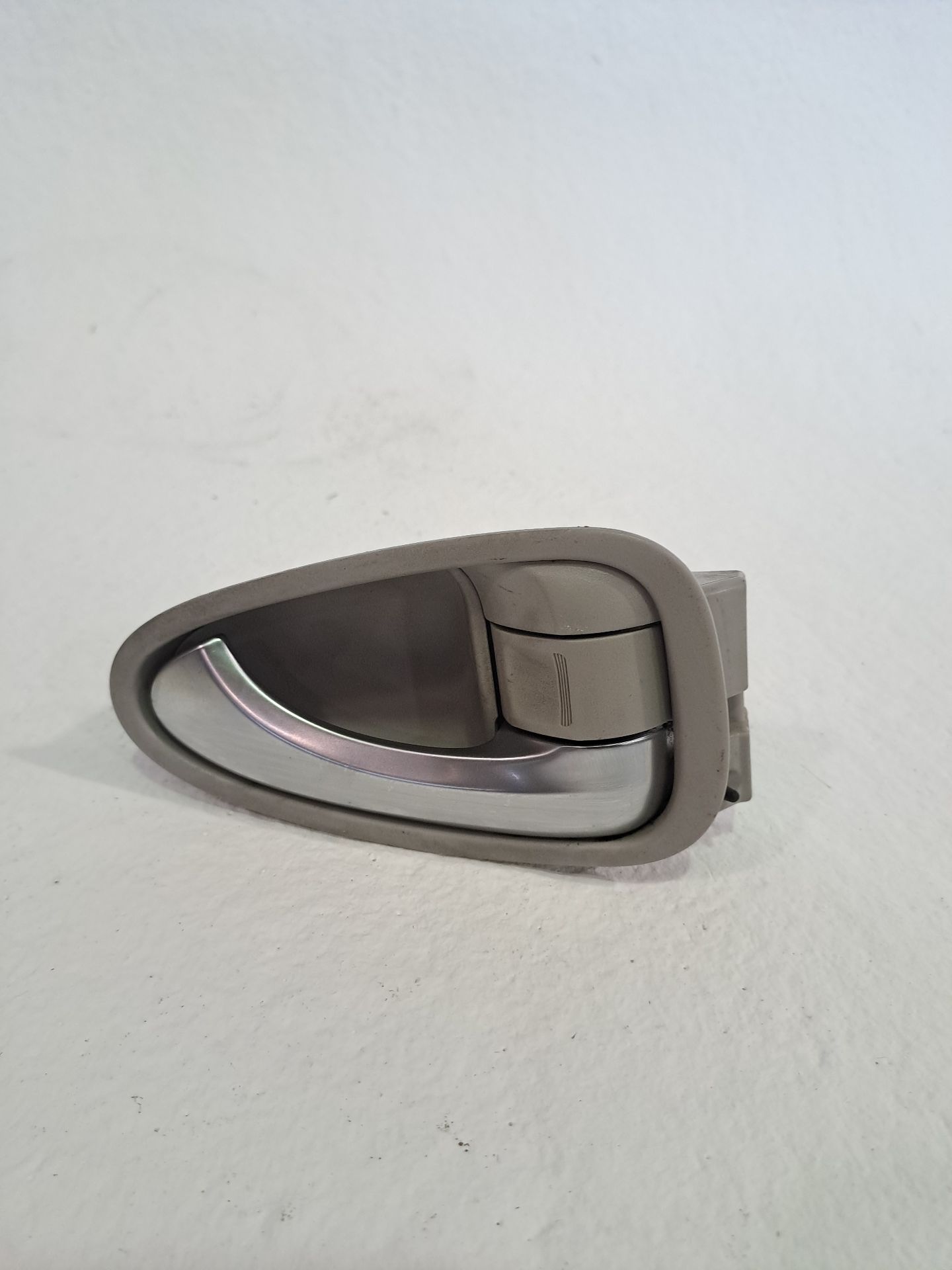 Rear Right Interior Door Handle TOYOTA AVENSIS SEDÁN (_T27_)
