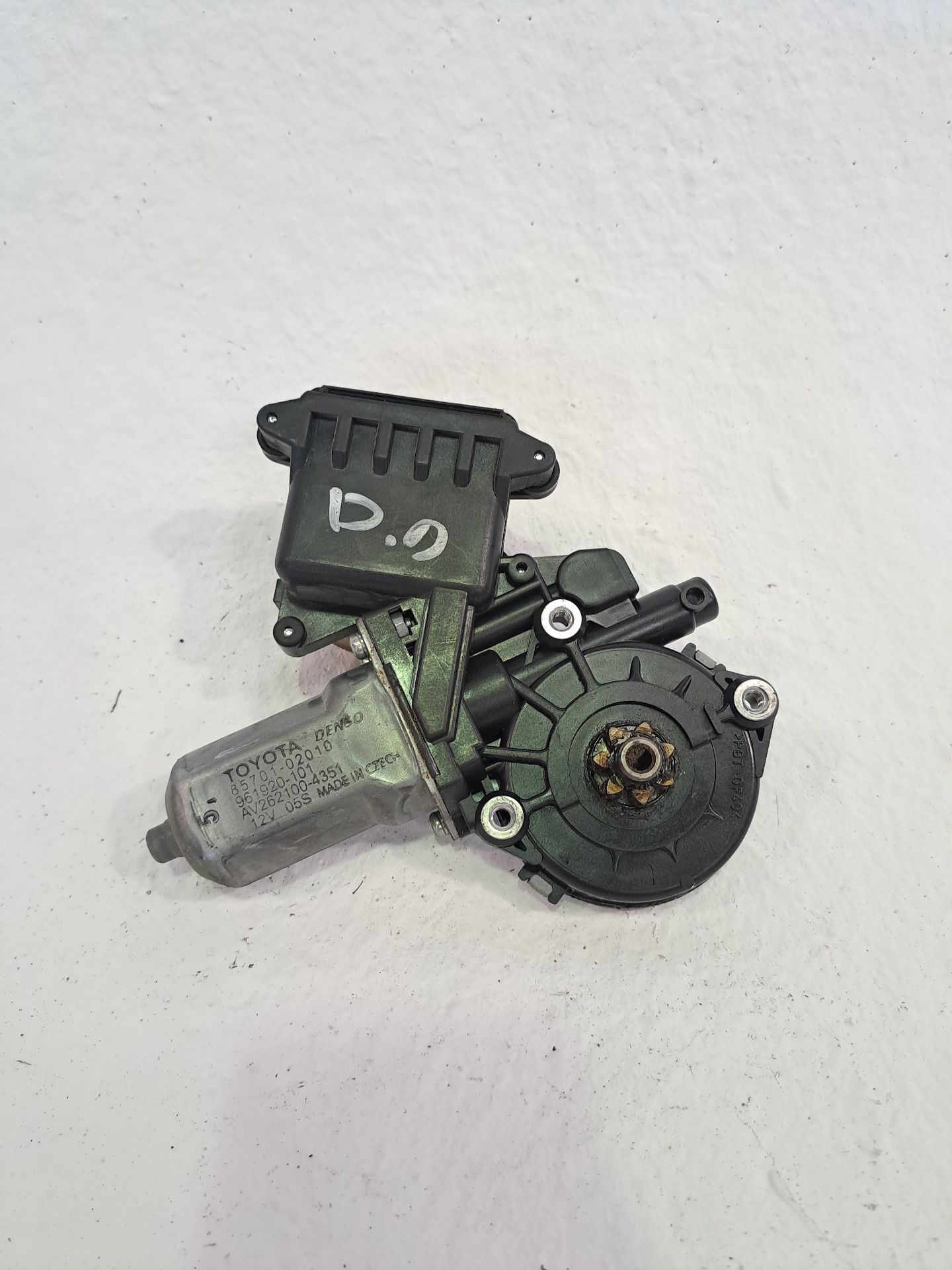 Front Right Window Motor TOYOTA AVENSIS SEDÁN (_T27_)