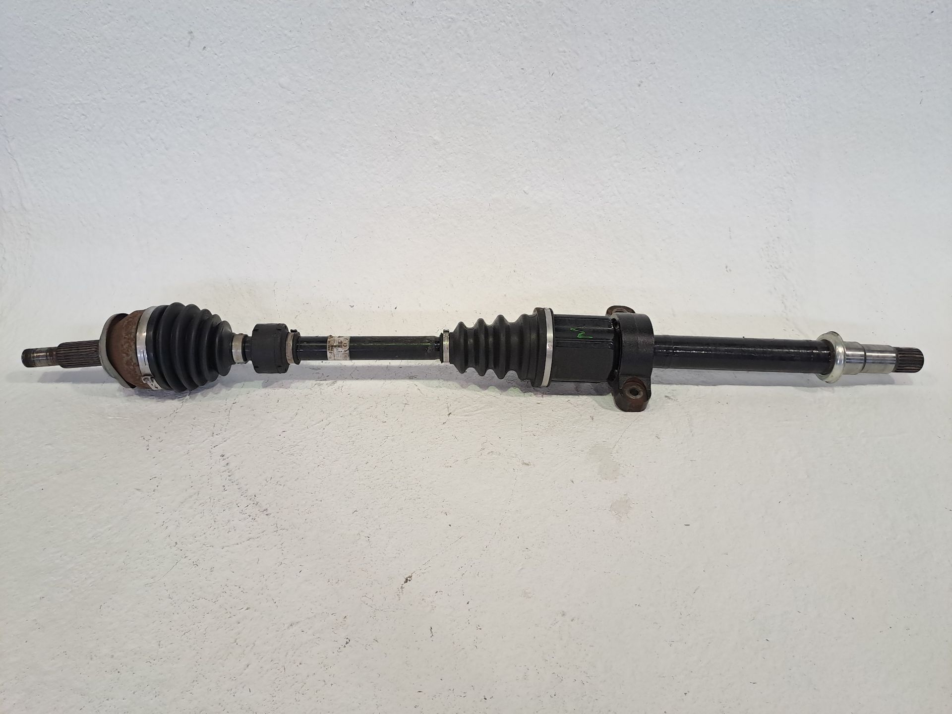 Antriebswelle vorne rechts TOYOTA AVENSIS SEDÁN (_T27_)