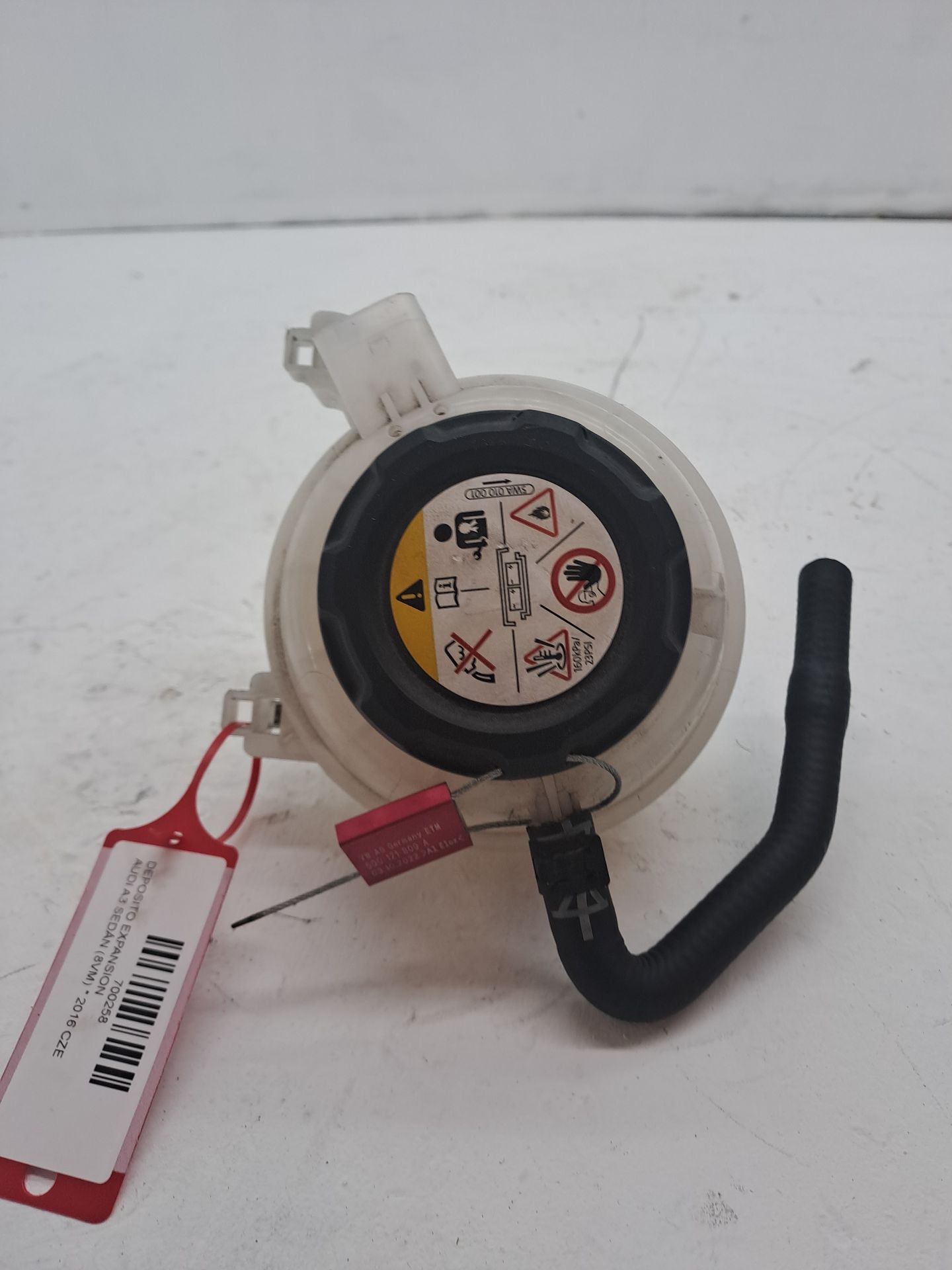 Depósito de expansão AUDI A3 SEDÁN (8VM)
