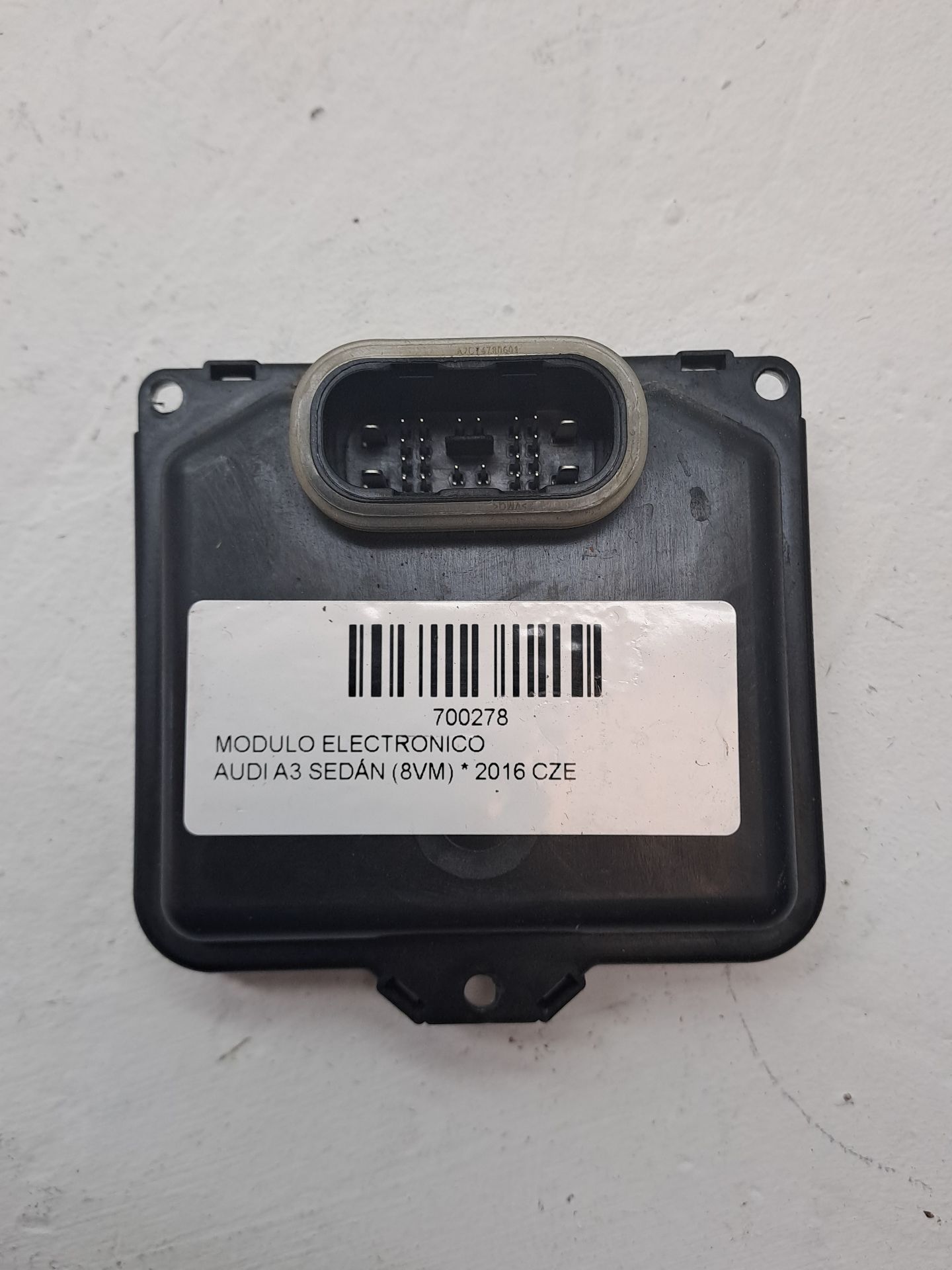 Module électronique AUDI A3 SEDÁN (8VM)