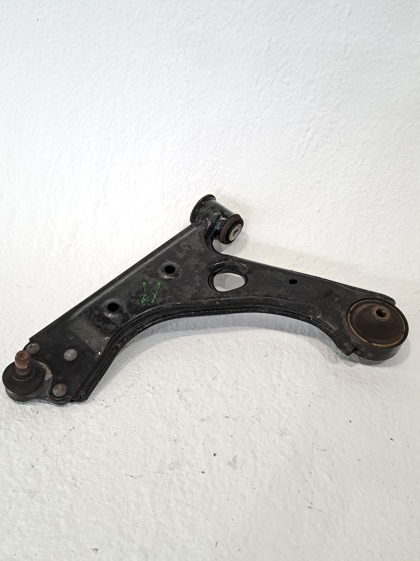 Front Left Lower Control Arm OPEL CORSA D (S07)