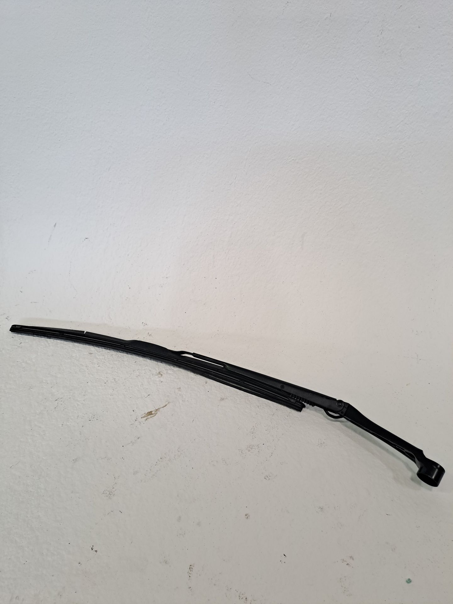 Front Right Wiper Arm LEXUS IS 300 (JCE10)