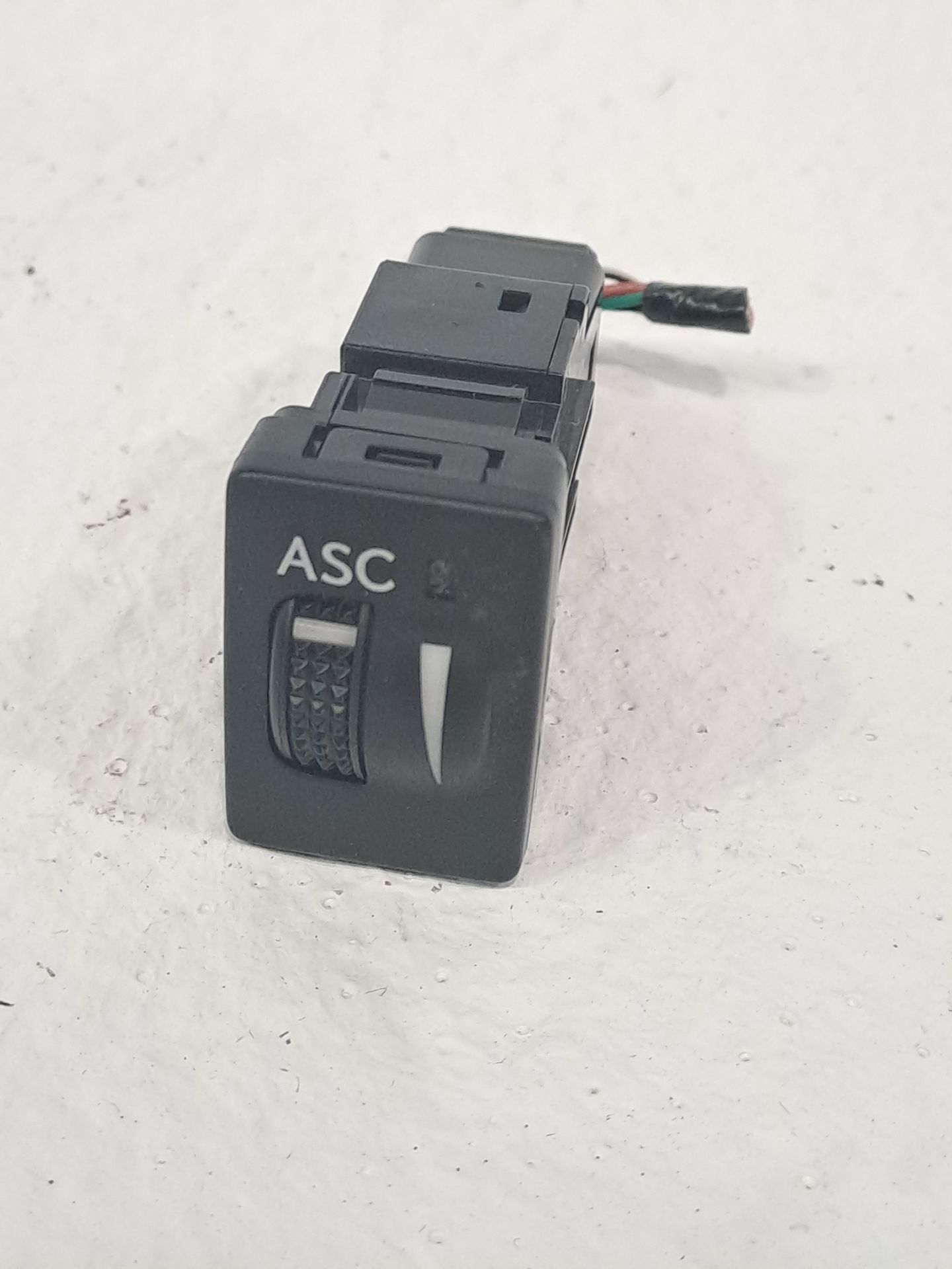 Farol direito LEXUS IS 300 (JCE10)