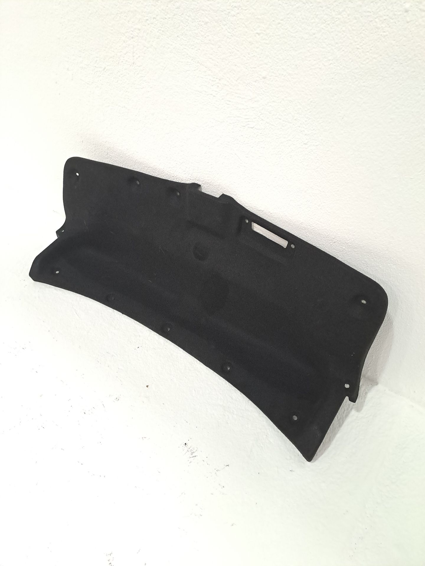 Tailgate Trim Panel LEXUS IS 300 (JCE10)