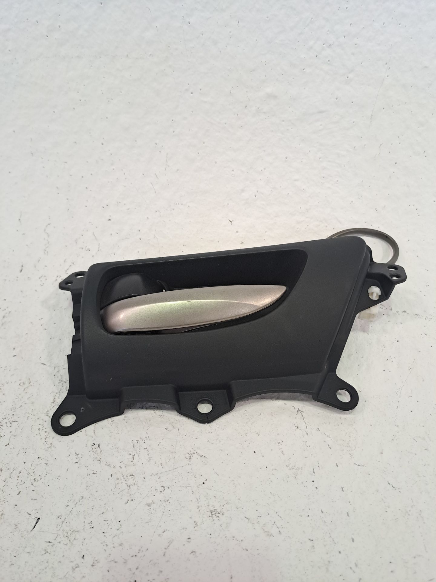 Front Left Interior Door Handle LEXUS IS 300 (JCE10)