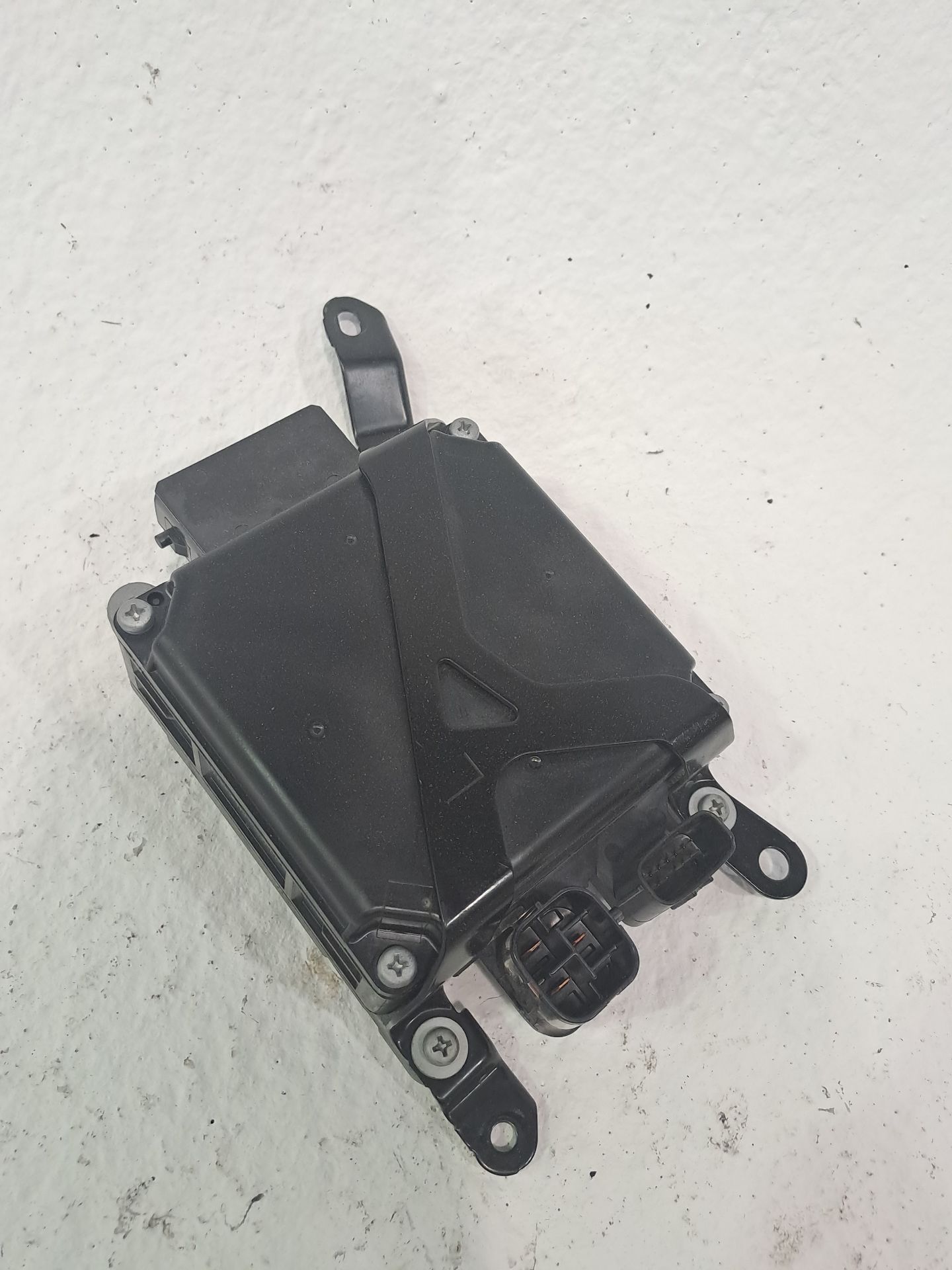 Electronic Control Module LEXUS IS 300 (JCE10)