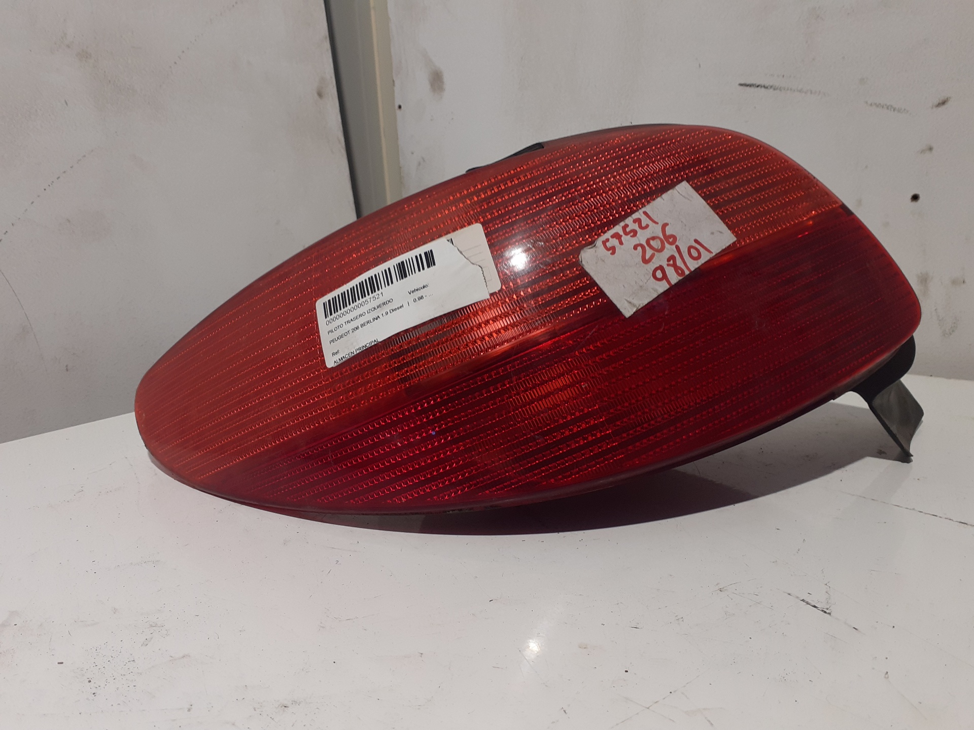 Heckleuchte links PEUGEOT 206 BERLINA