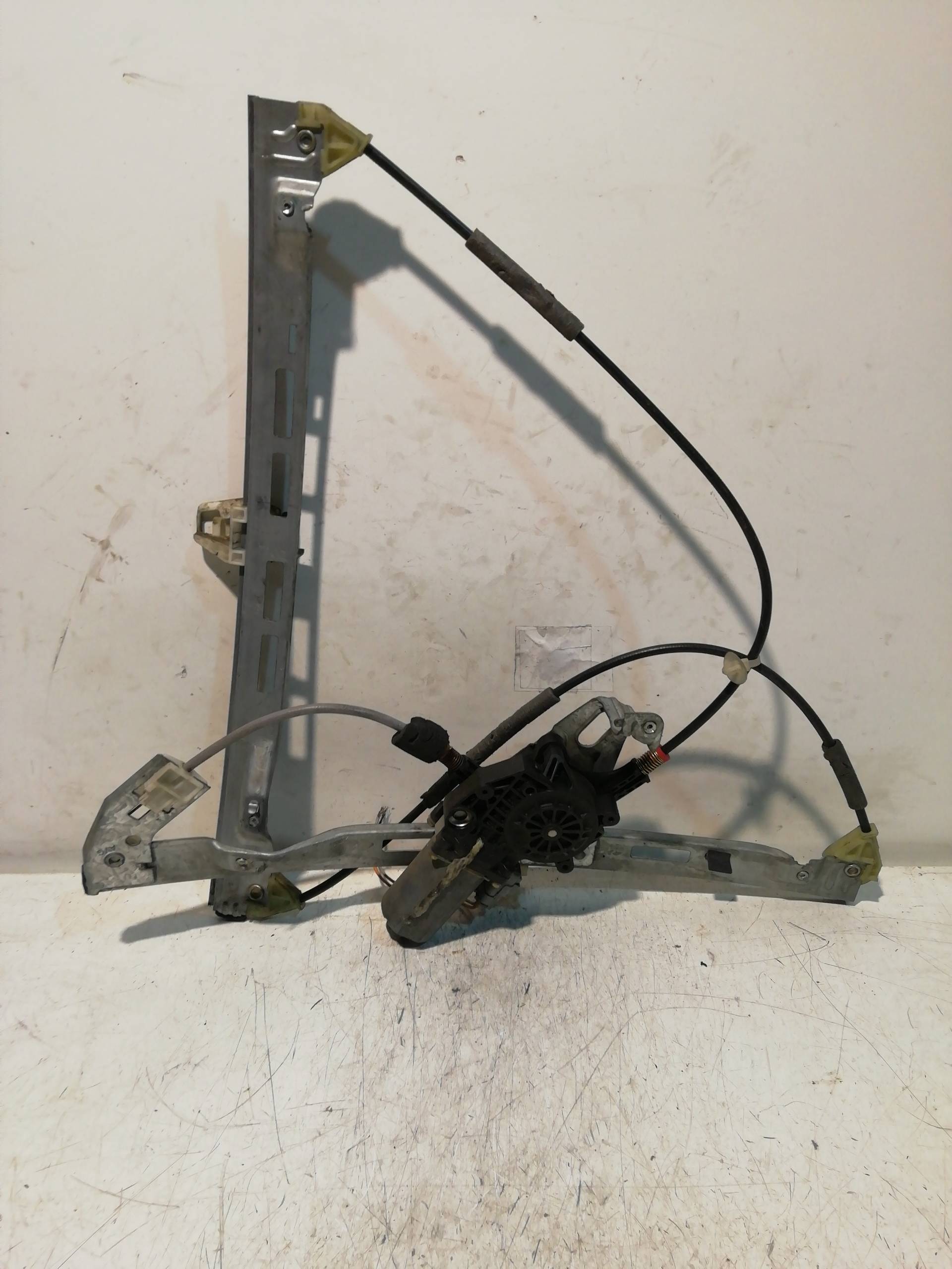 Front left window regulator PEUGEOT 206 BERLINA