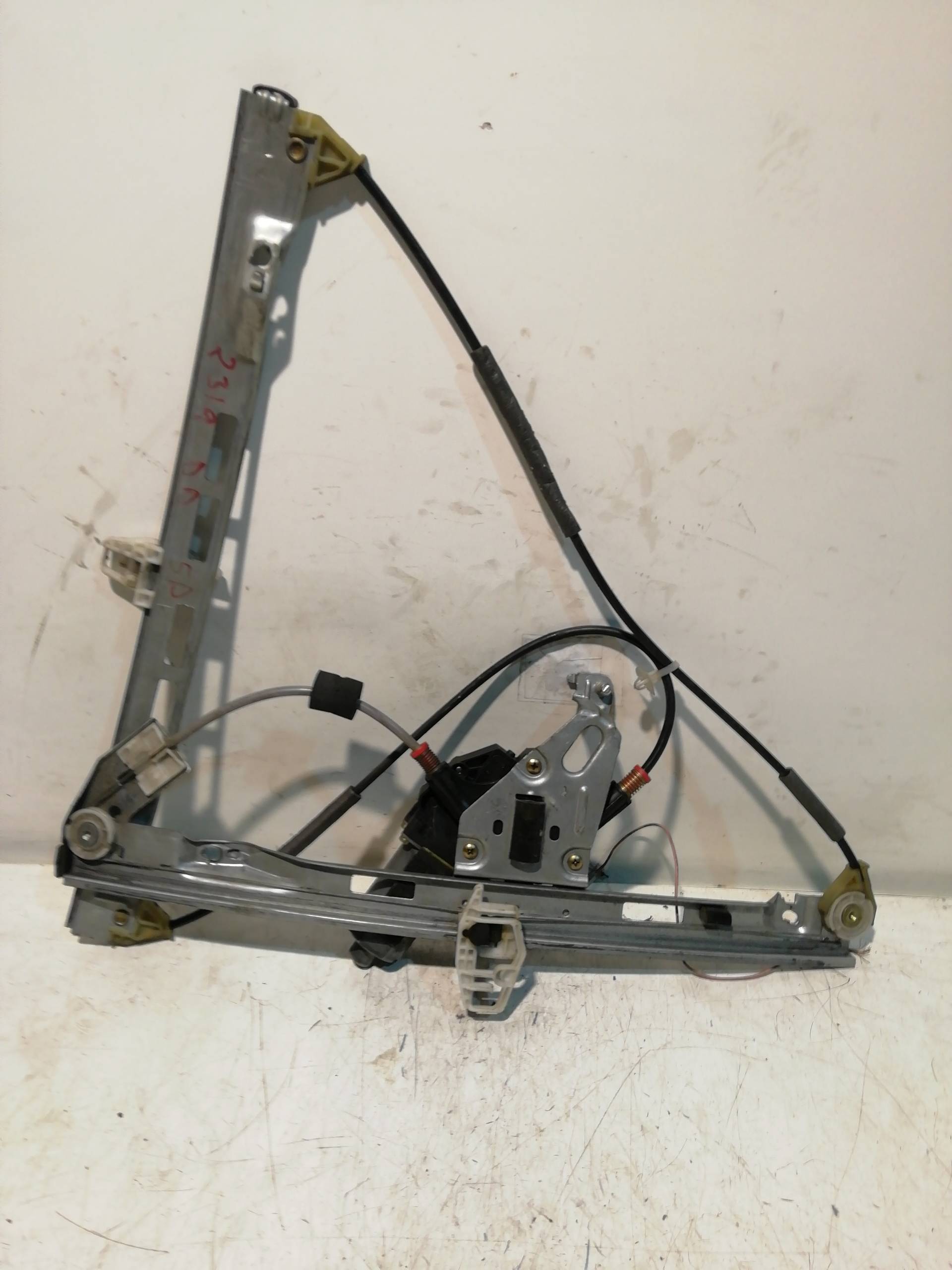 Front Right Window Motor PEUGEOT 206 BERLINA